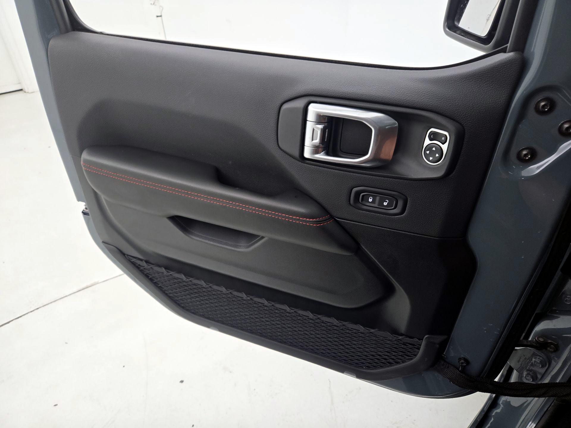 Thumbnail: 2024 Jeep Wrangler - 12