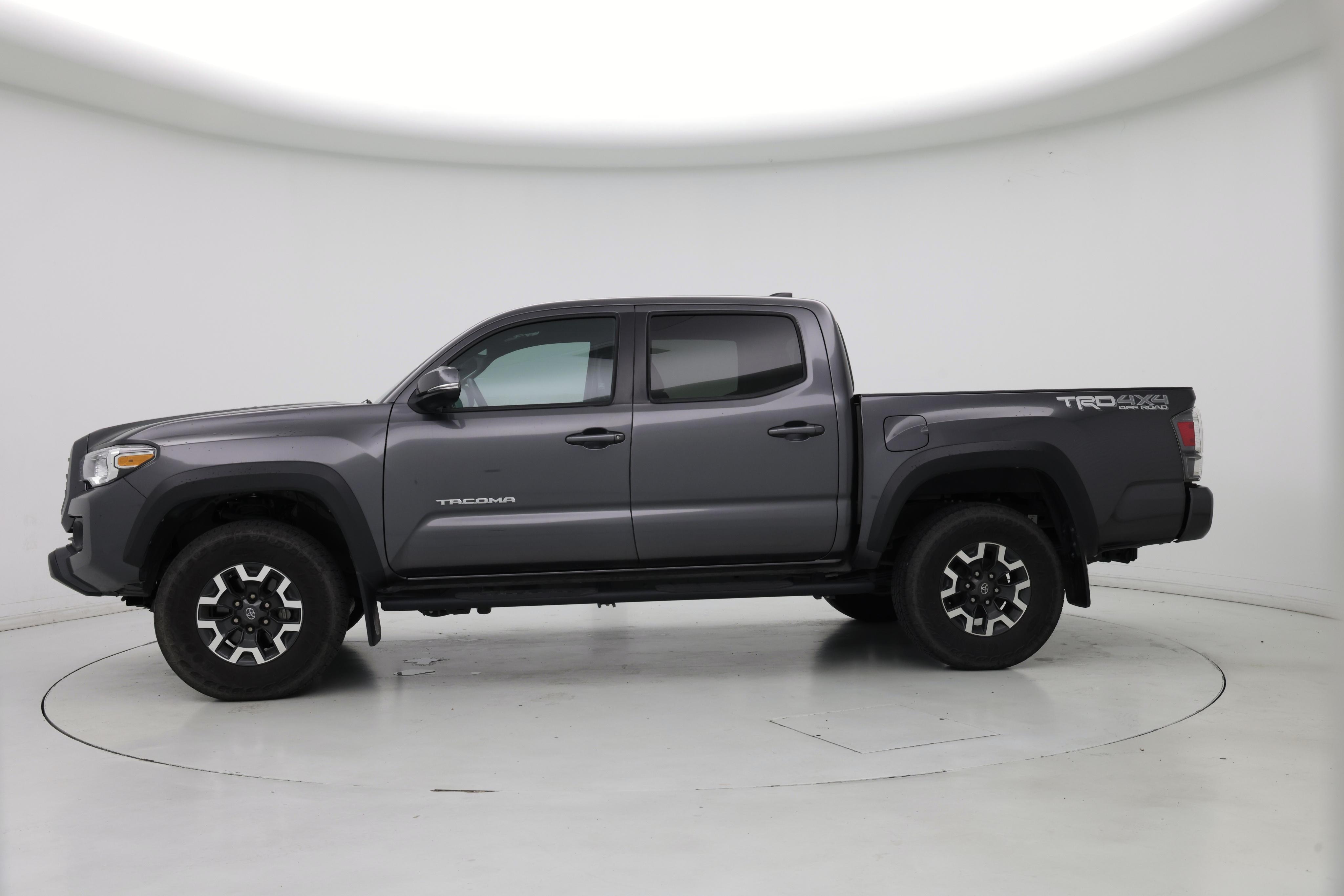 Thumbnail: 2023 Toyota Tacoma - 3
