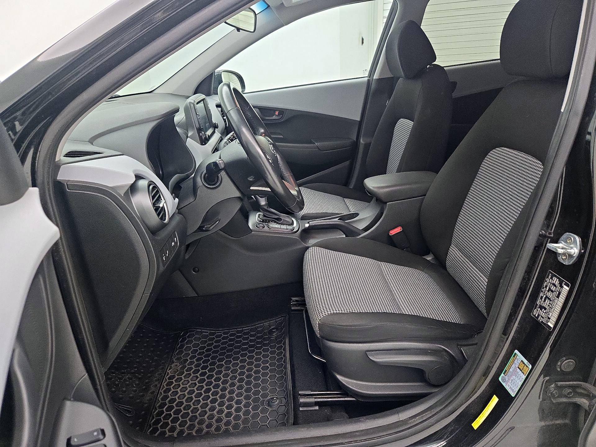 Thumbnail: 2020 Hyundai Kona - 11