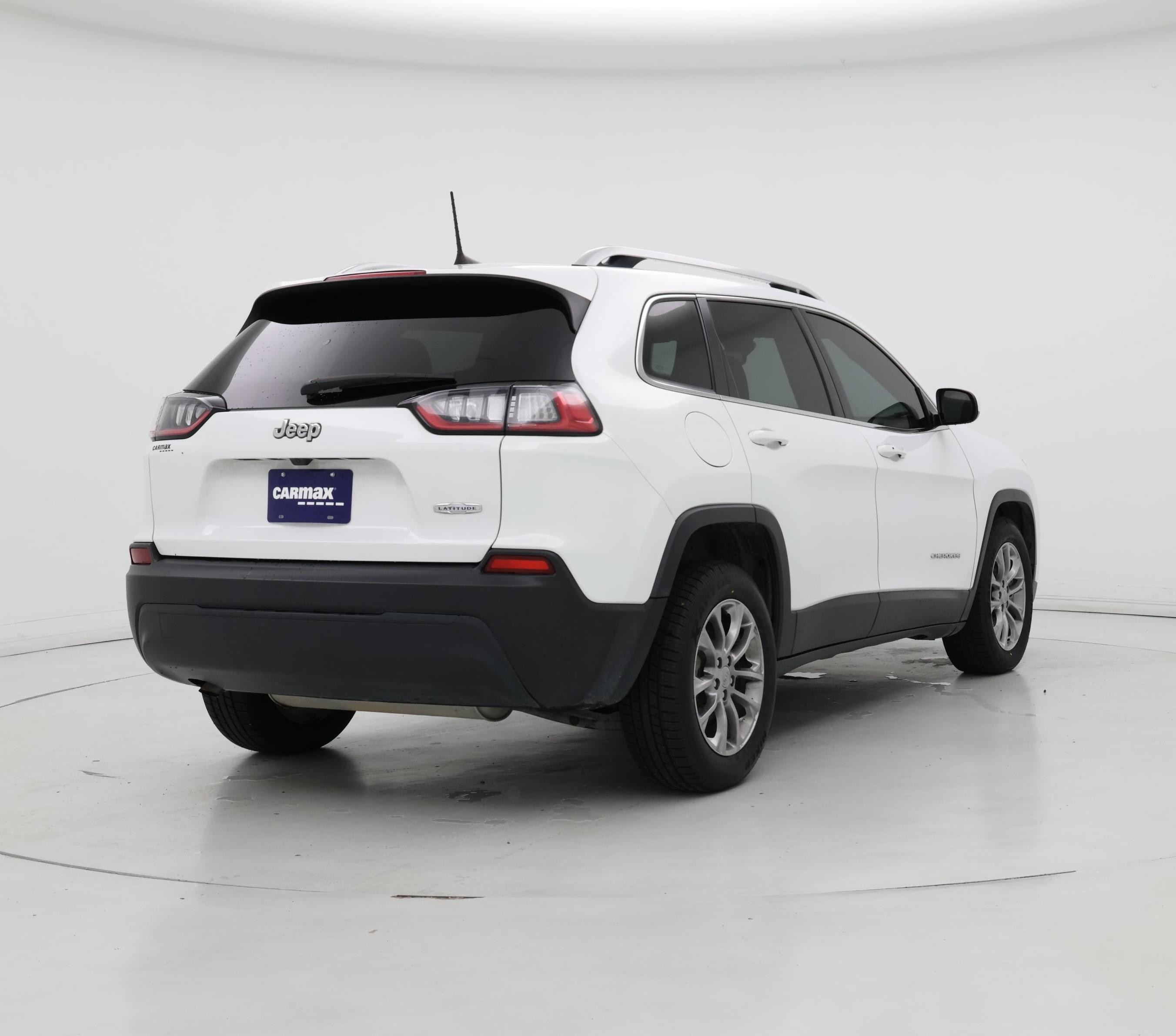 Thumbnail: 2019 Jeep Cherokee - 8