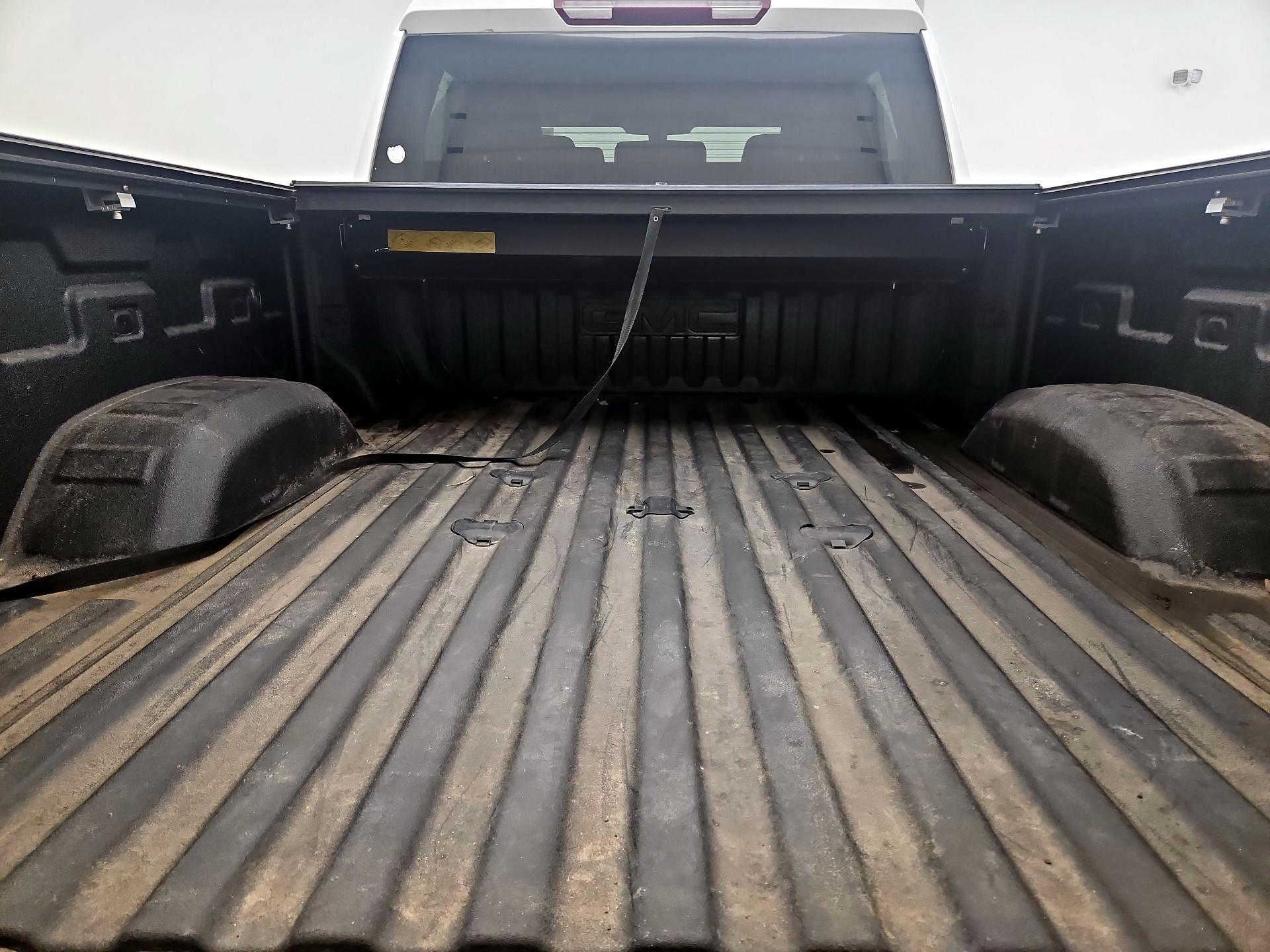 Thumbnail: 2021 GMC Sierra 2500 - 20