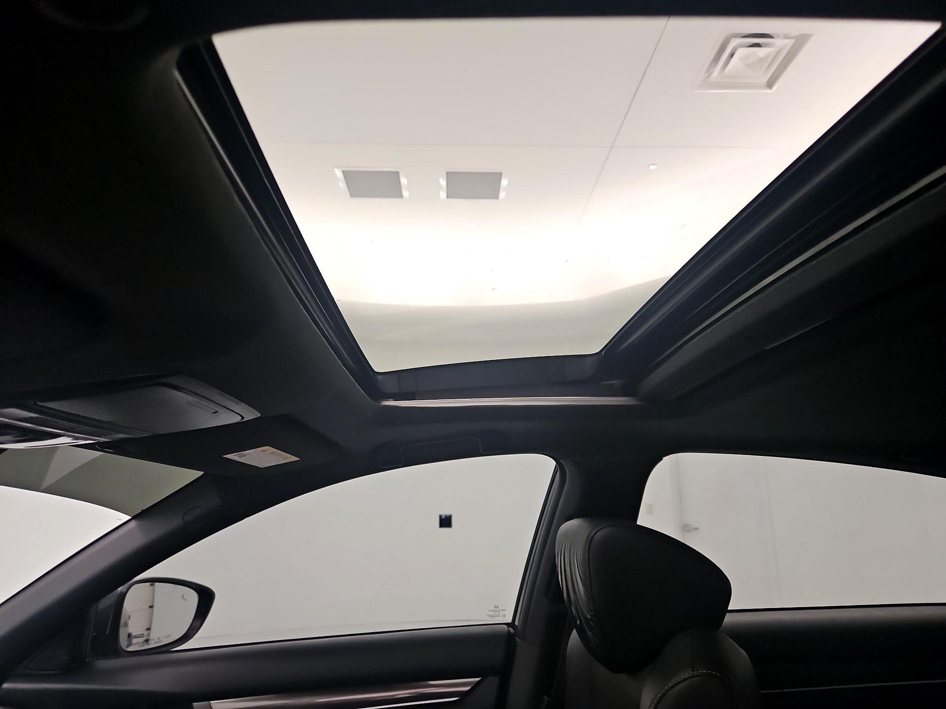 Thumbnail: 2018 Honda Accord - 19