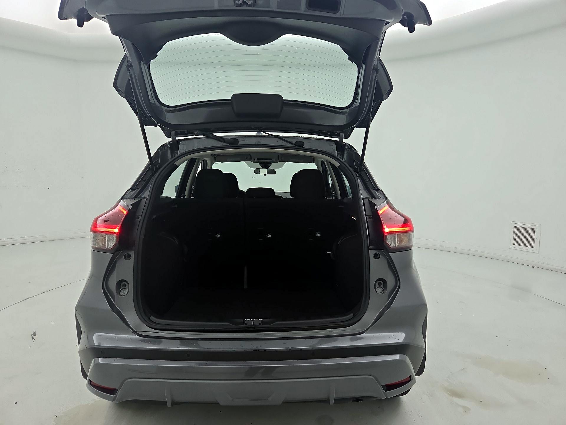 Thumbnail: 2022 Nissan Kicks - 20