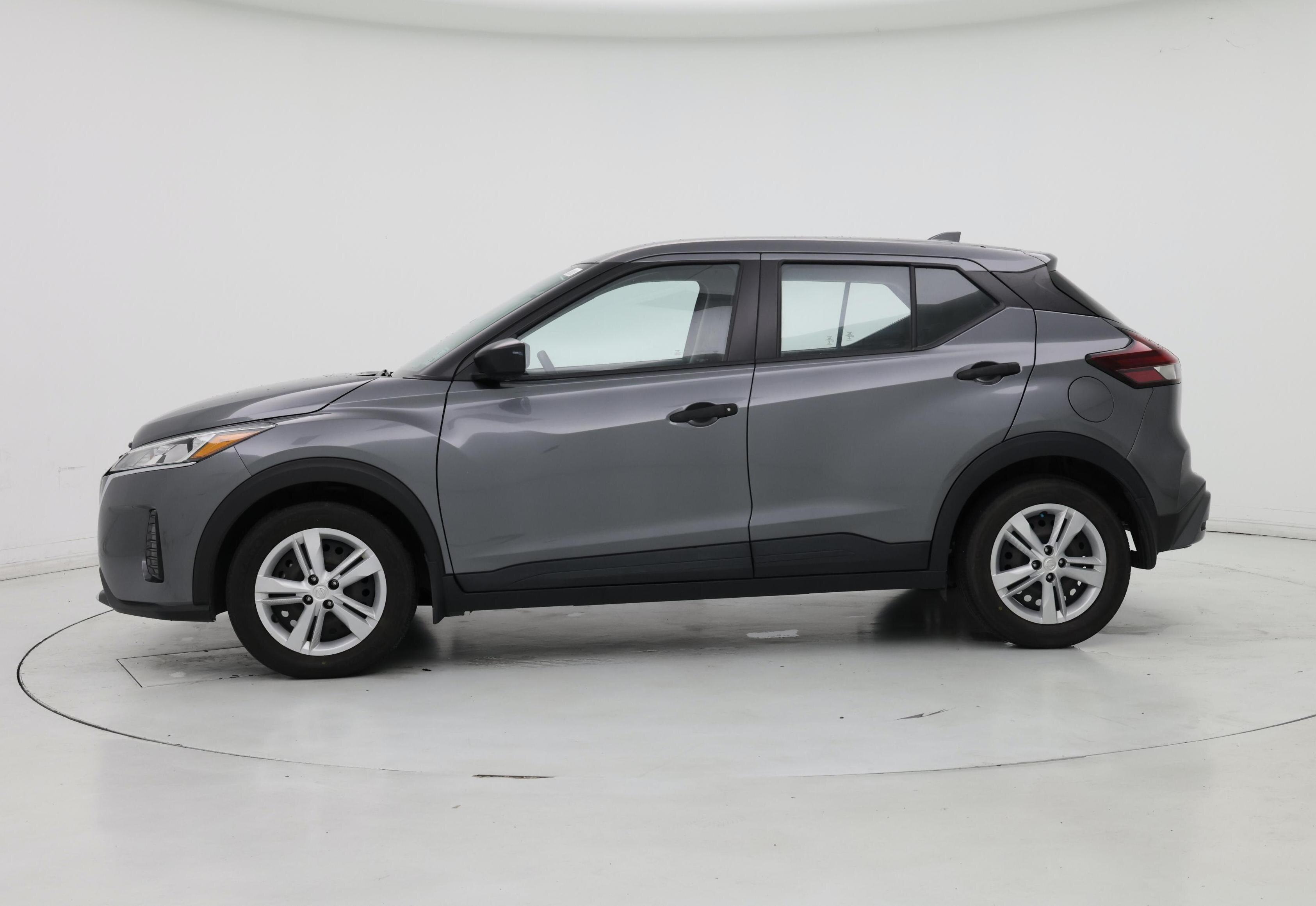 Thumbnail: 2022 Nissan Kicks - 3
