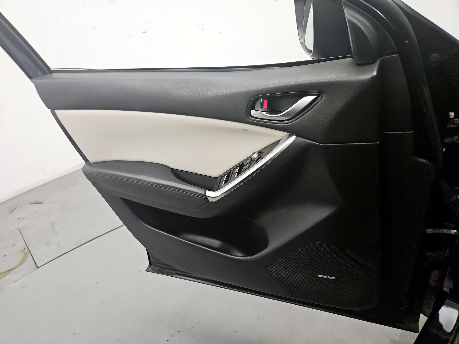 Thumbnail: 2016 Mazda CX-5 - 12
