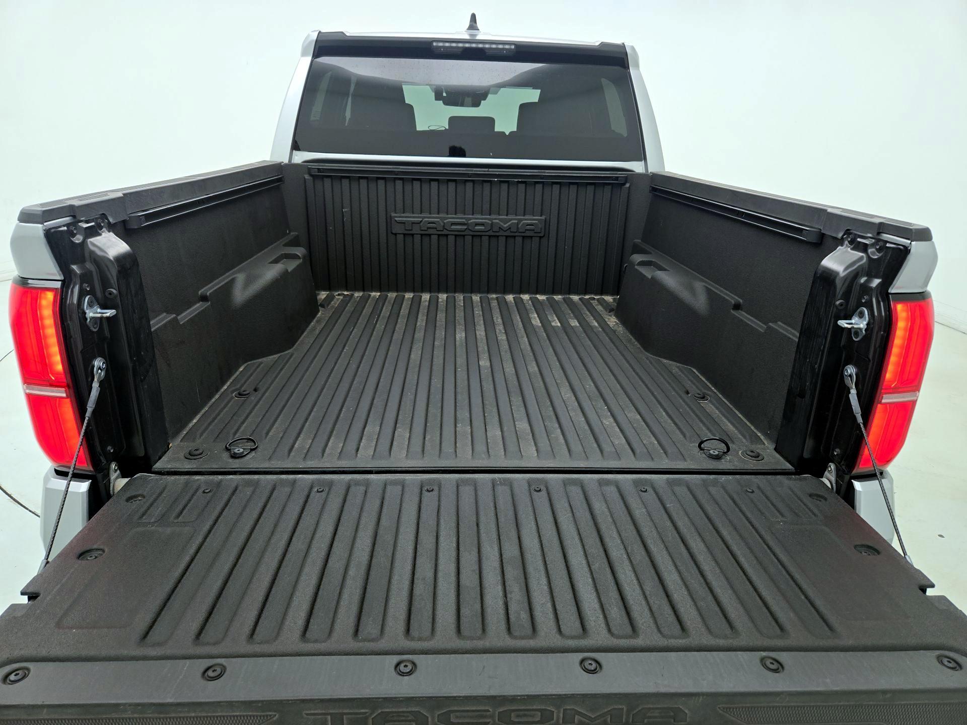Thumbnail: 2024 Toyota Tacoma - 20