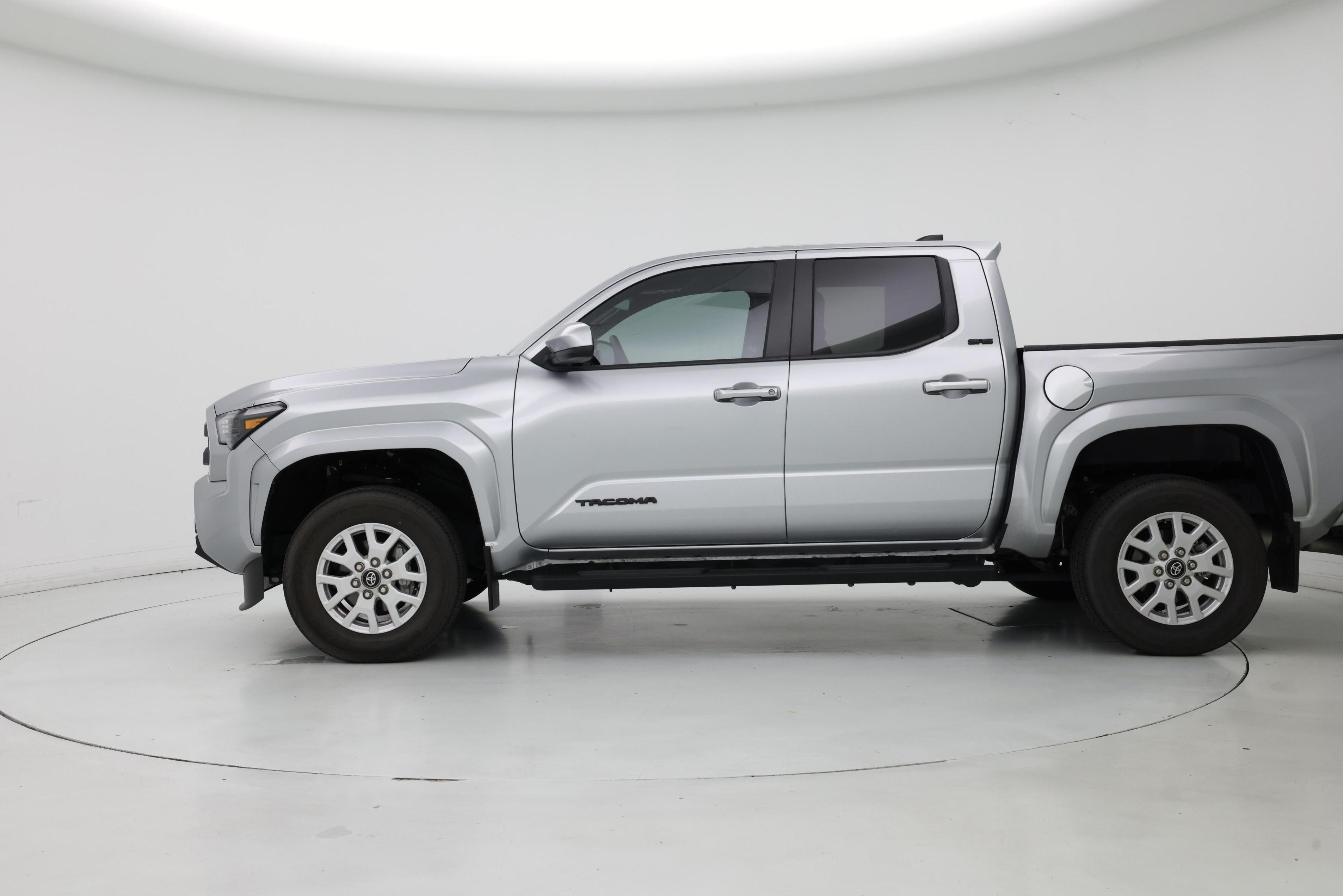 Thumbnail: 2024 Toyota Tacoma - 3