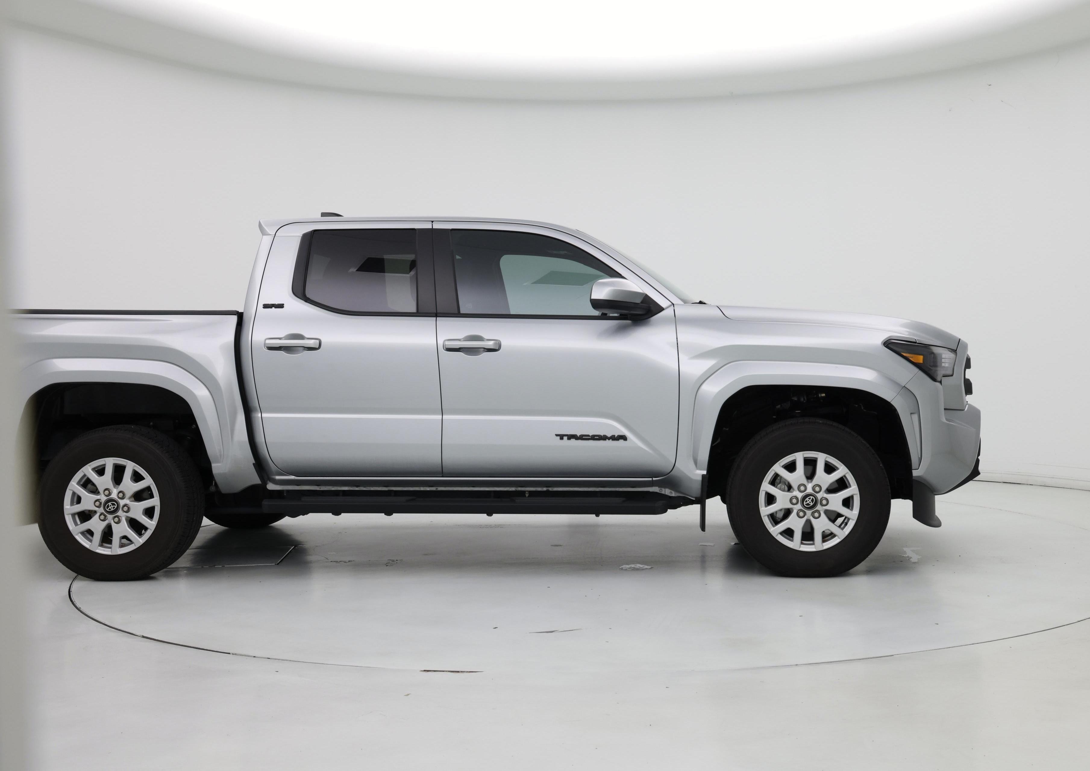 Thumbnail: 2024 Toyota Tacoma - 7