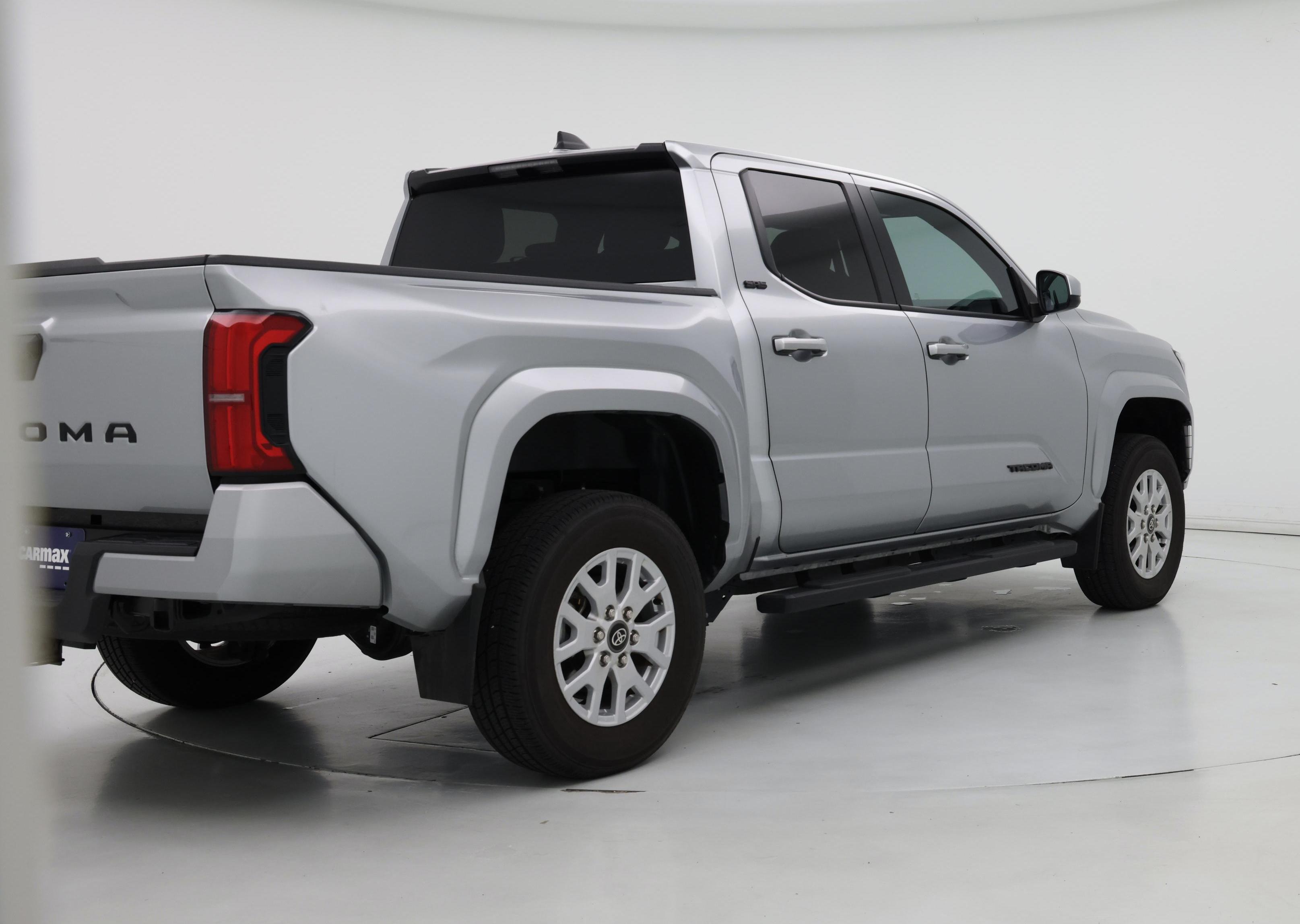 Thumbnail: 2024 Toyota Tacoma - 8