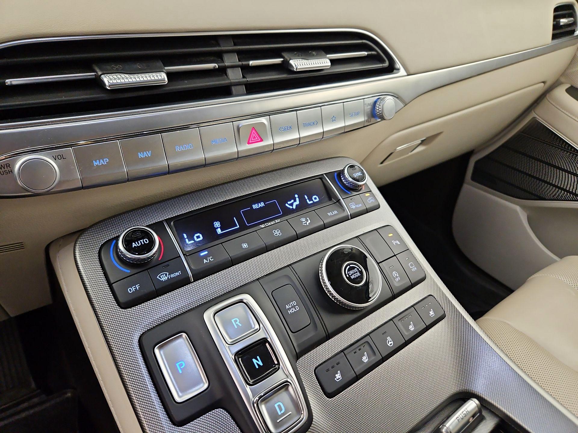 Thumbnail: 2020 Hyundai Palisade - 14