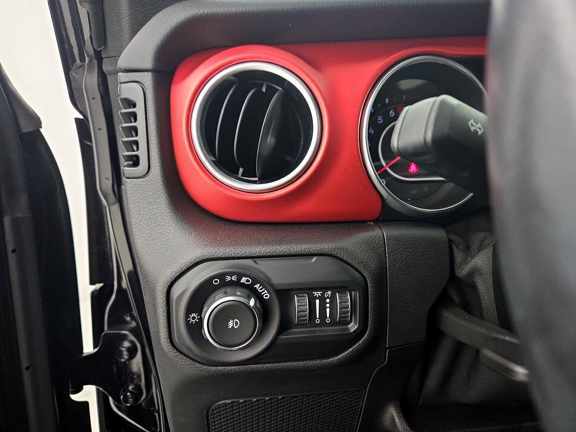 Thumbnail: 2021 Jeep Wrangler - 13