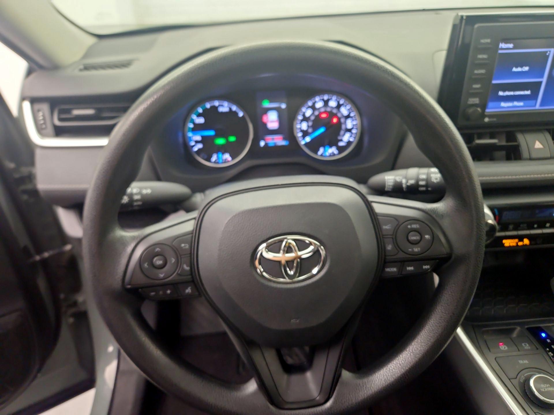 Thumbnail: 2022 Toyota RAV4 - 10