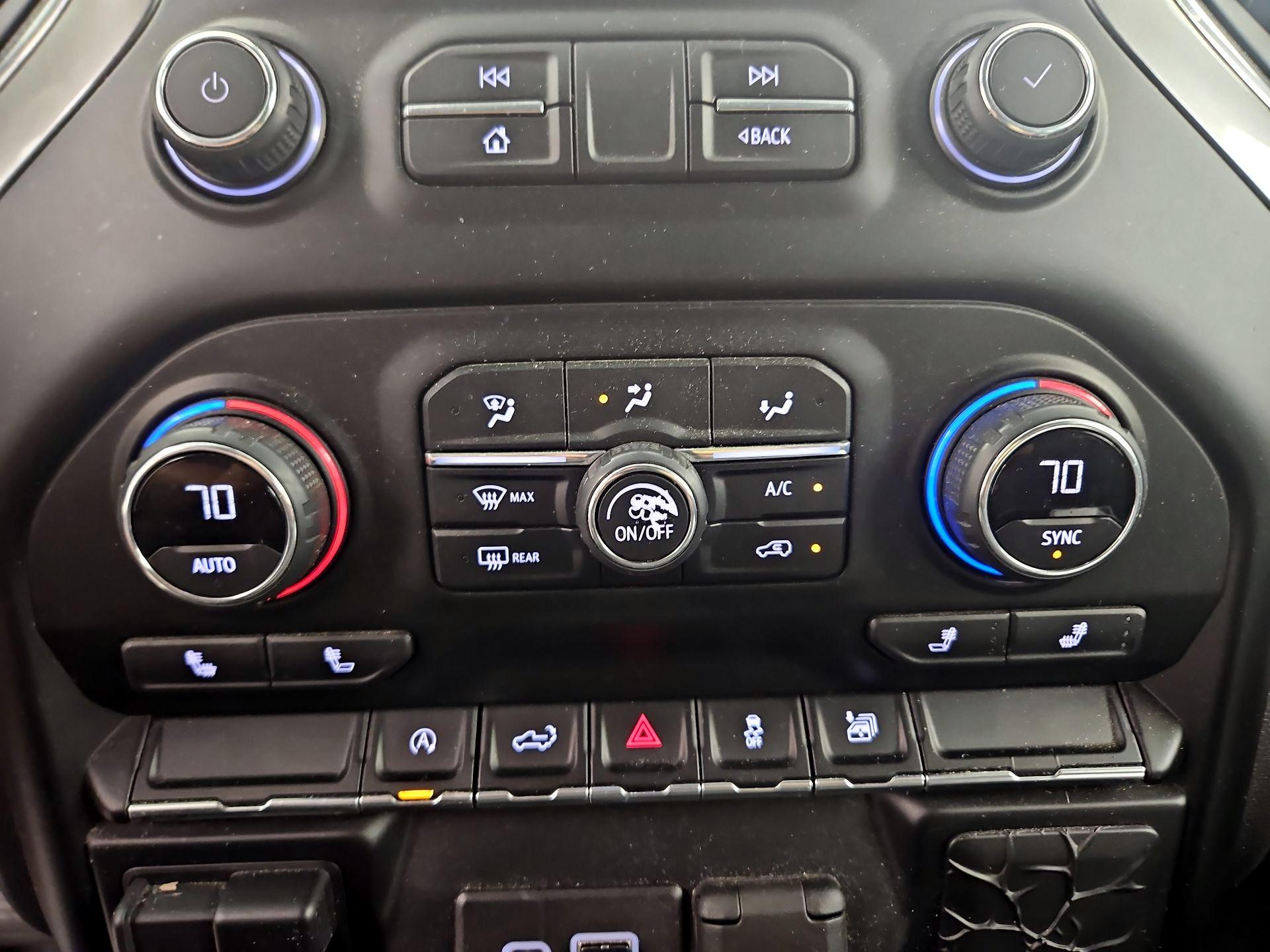 Thumbnail: 2020 Chevrolet Silverado 1500 - 16