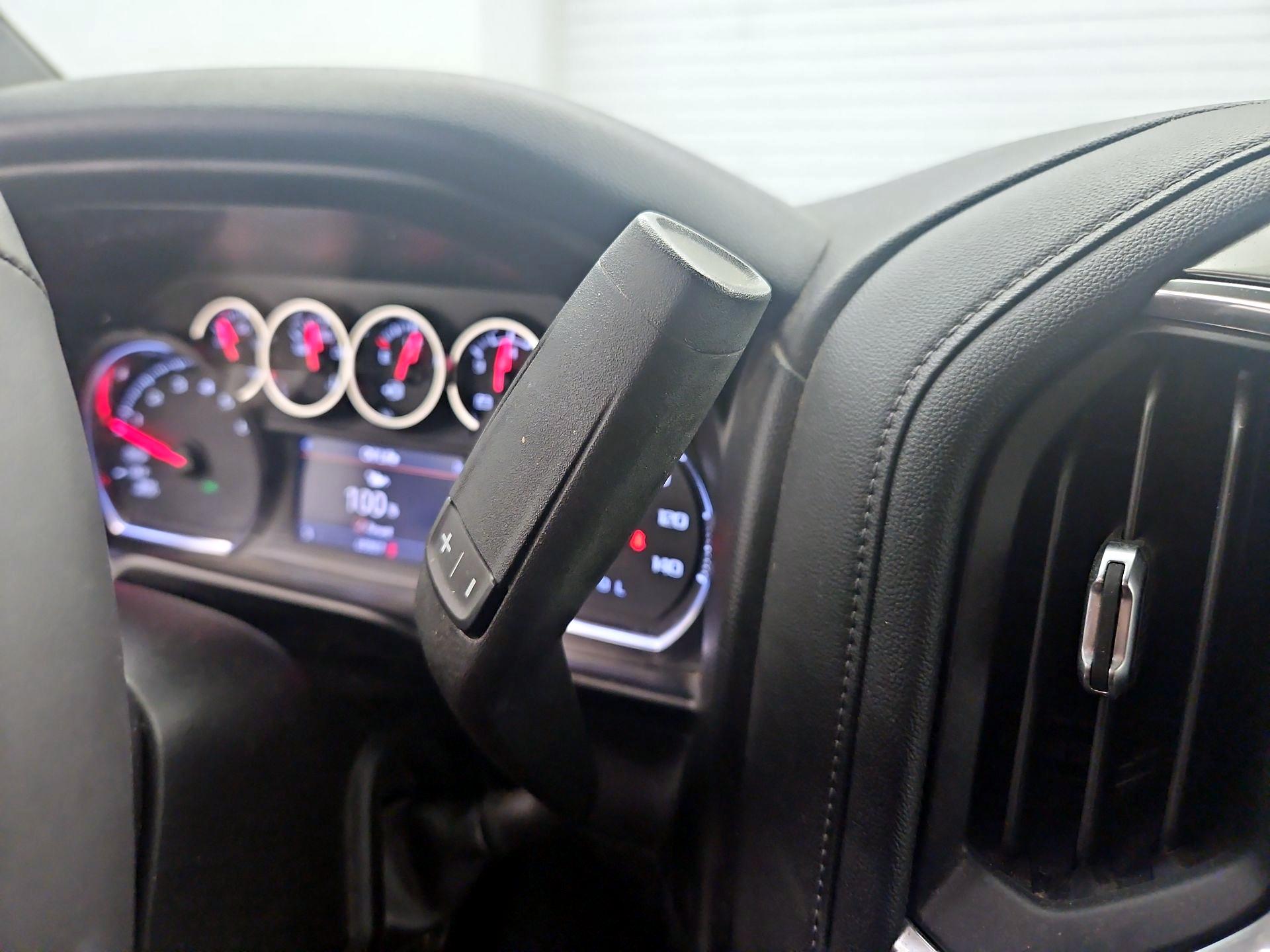 Thumbnail: 2020 Chevrolet Silverado 1500 - 17