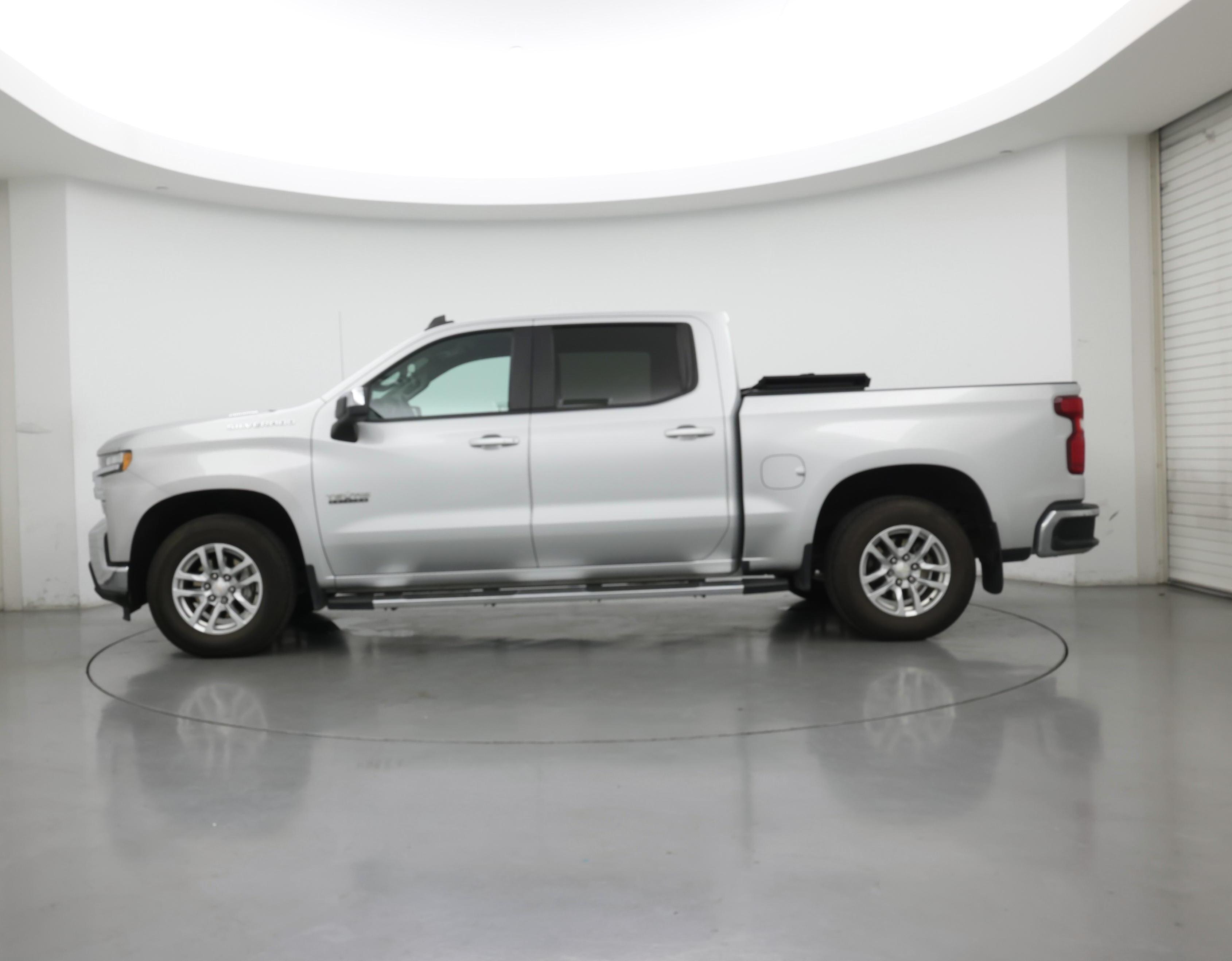 Thumbnail: 2020 Chevrolet Silverado 1500 - 3
