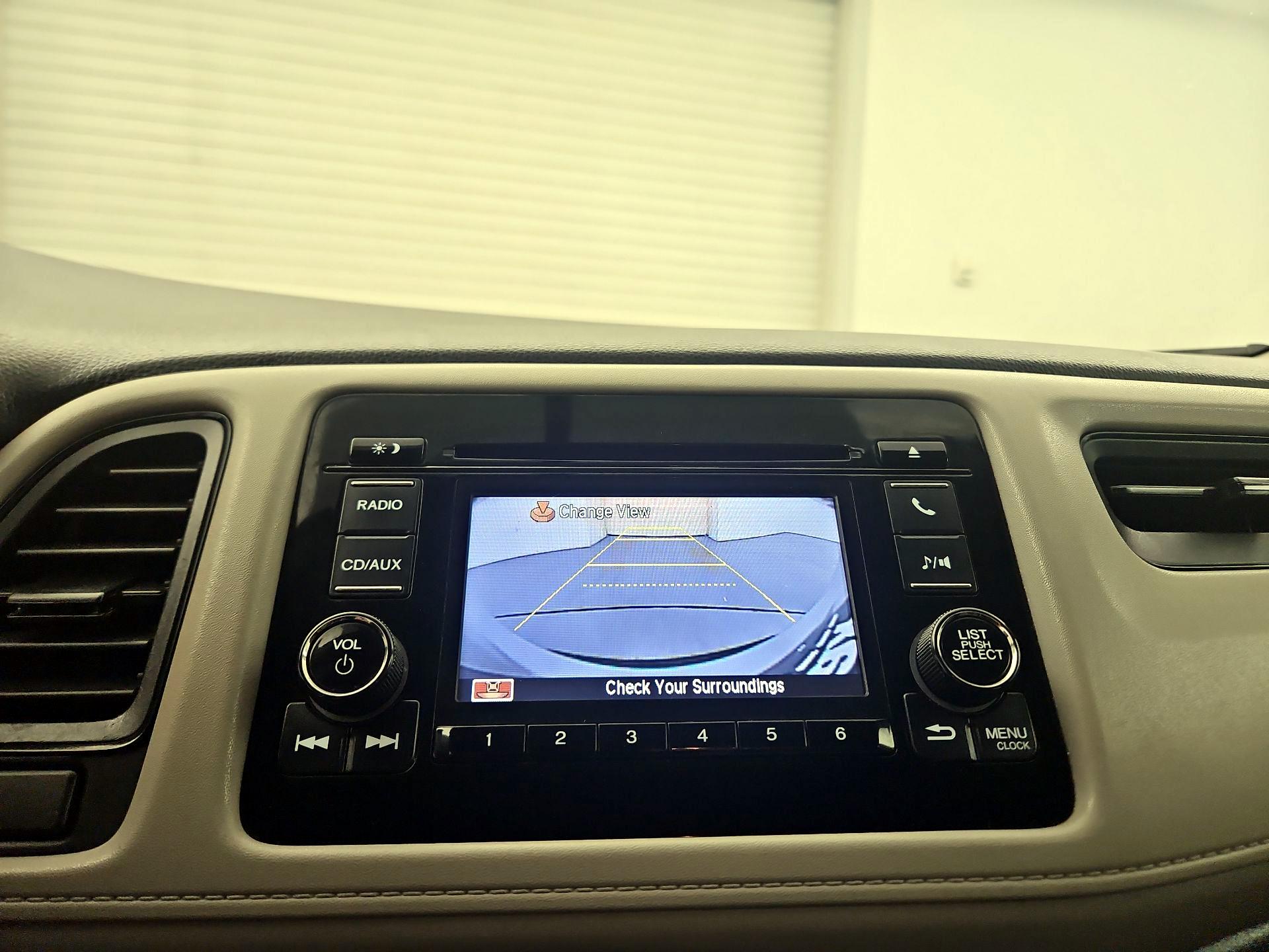Thumbnail: 2016 Honda HR-V - 14