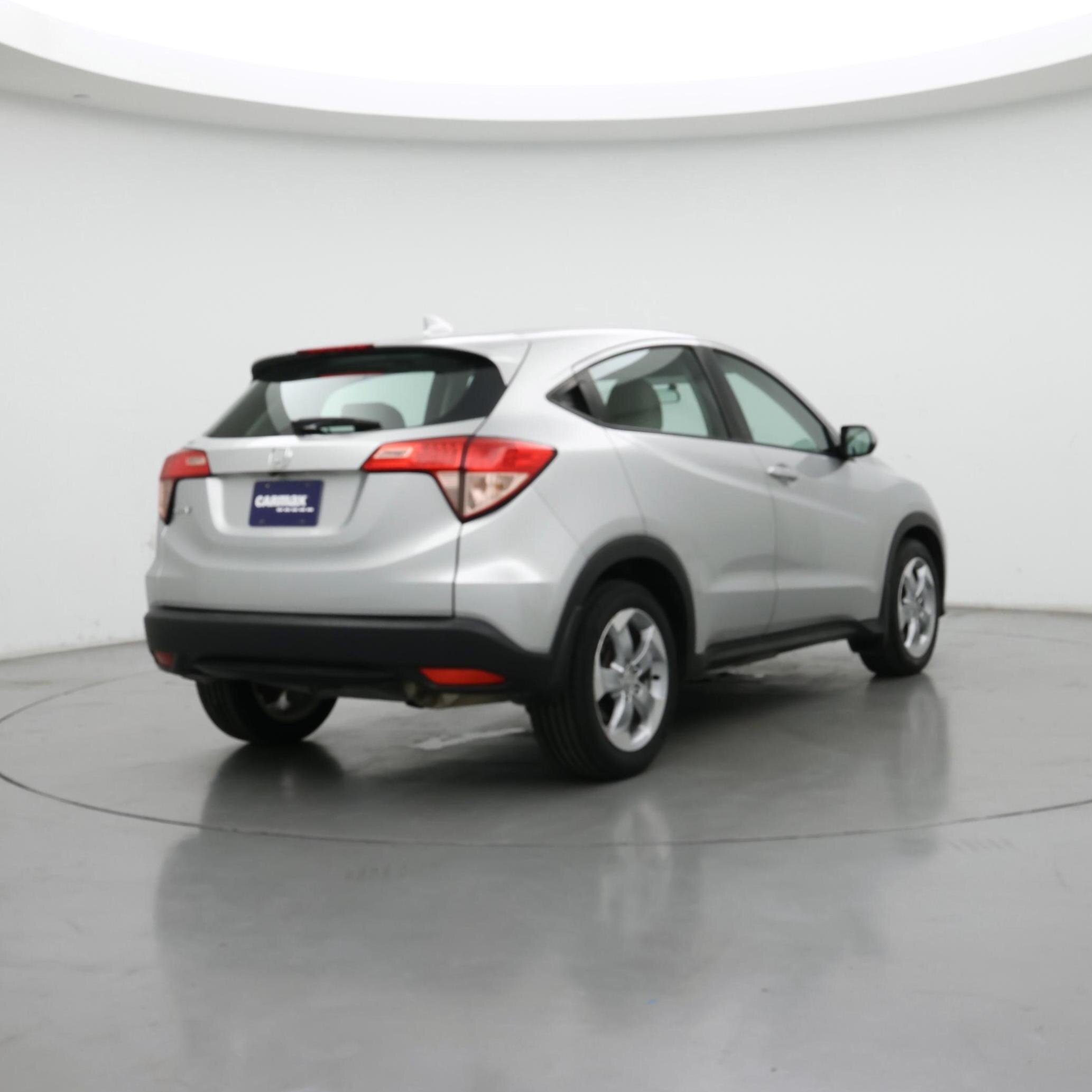 Thumbnail: 2016 Honda HR-V - 8