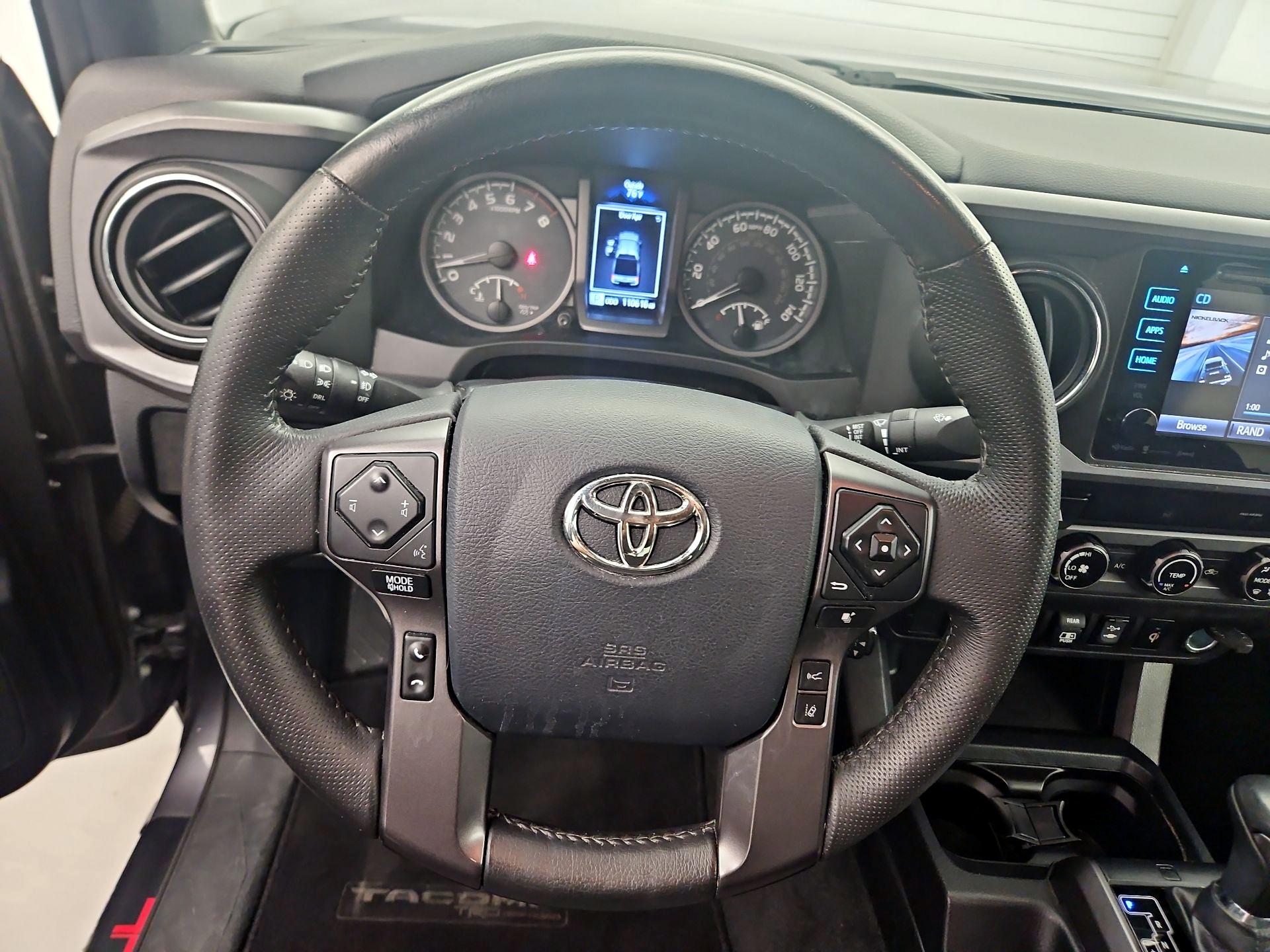 Thumbnail: 2018 Toyota Tacoma - 10