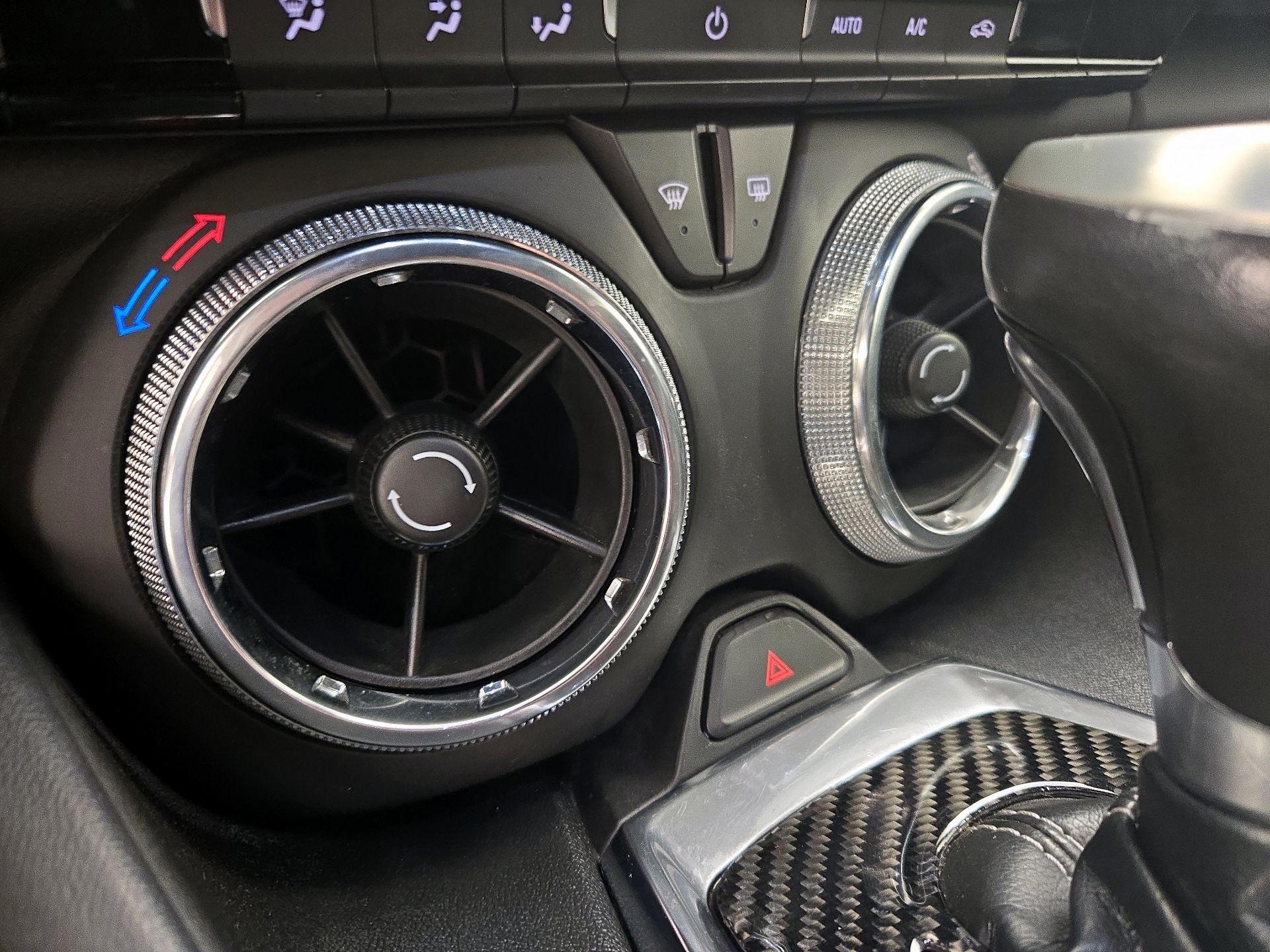 Thumbnail: 2020 Chevrolet Camaro - 15