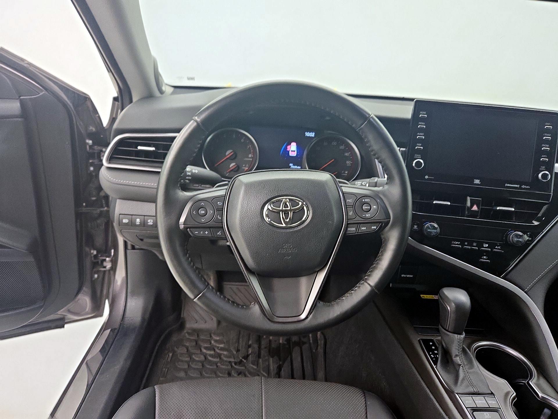 Thumbnail: 2023 Toyota Camry - 10