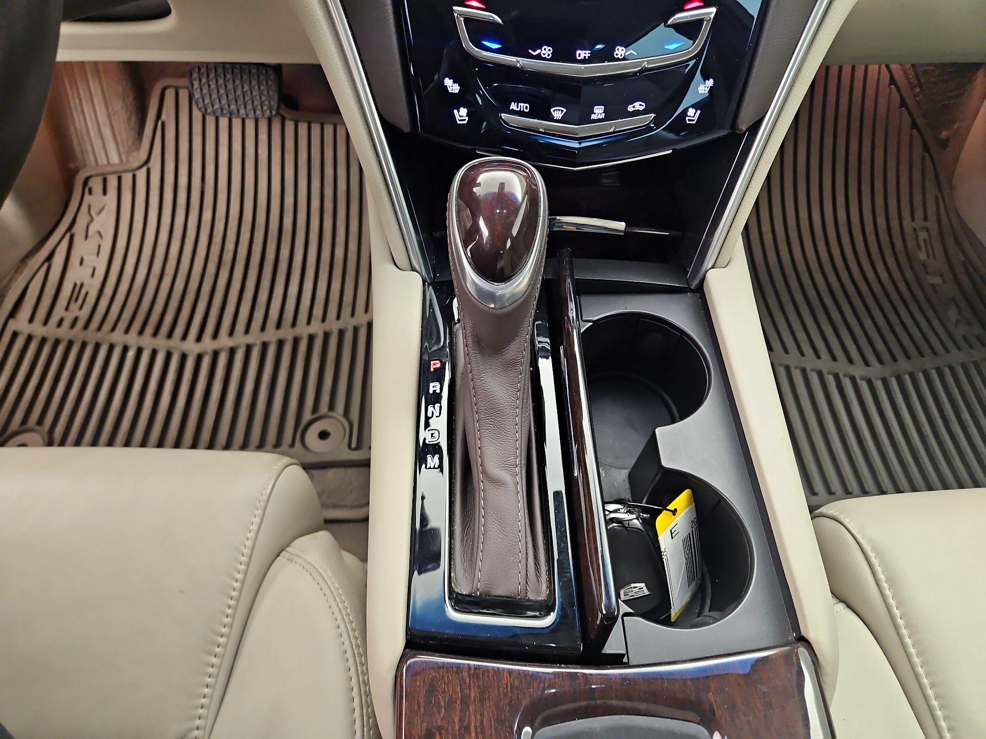 Thumbnail: 2016 Cadillac XTS - 17