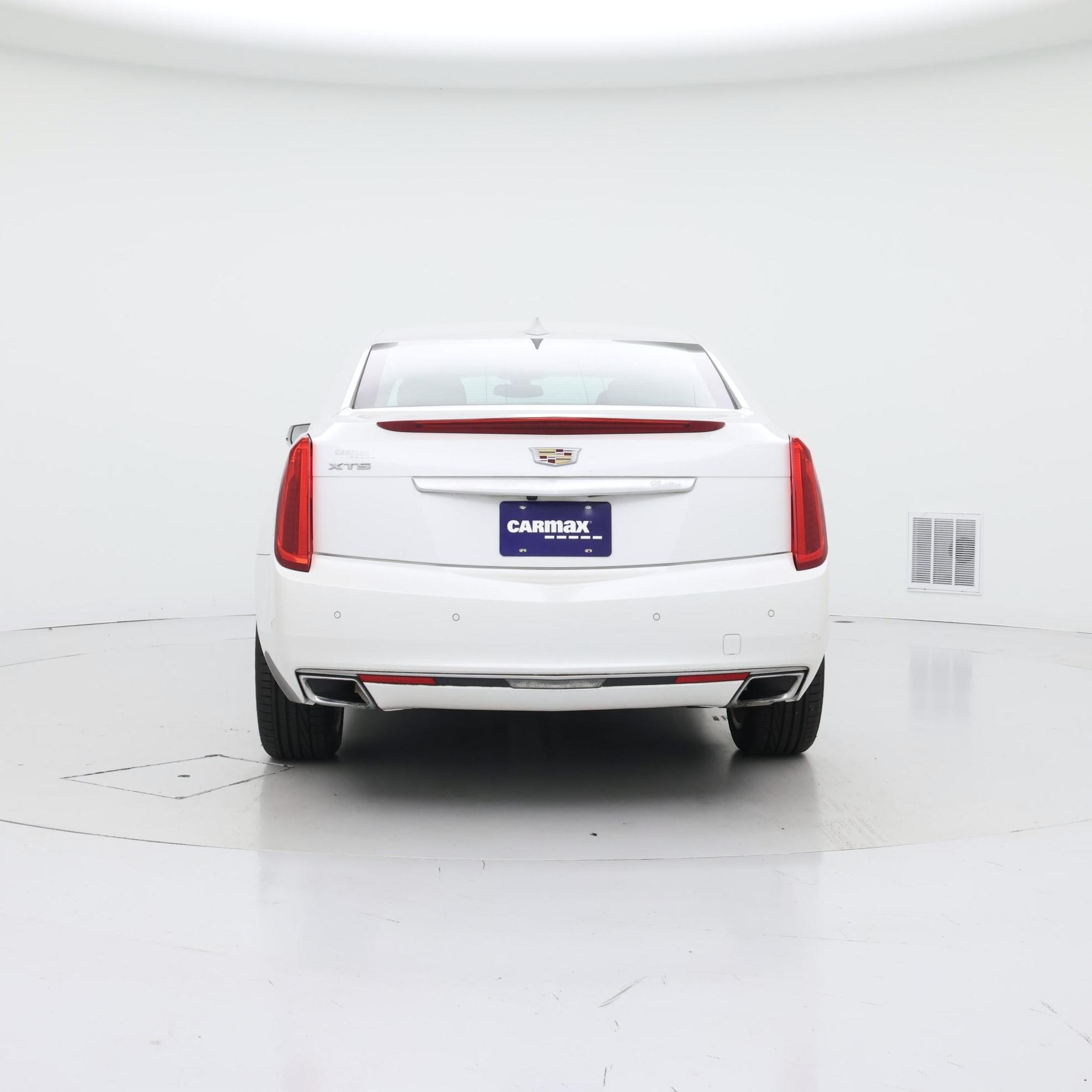 Thumbnail: 2016 Cadillac XTS - 6
