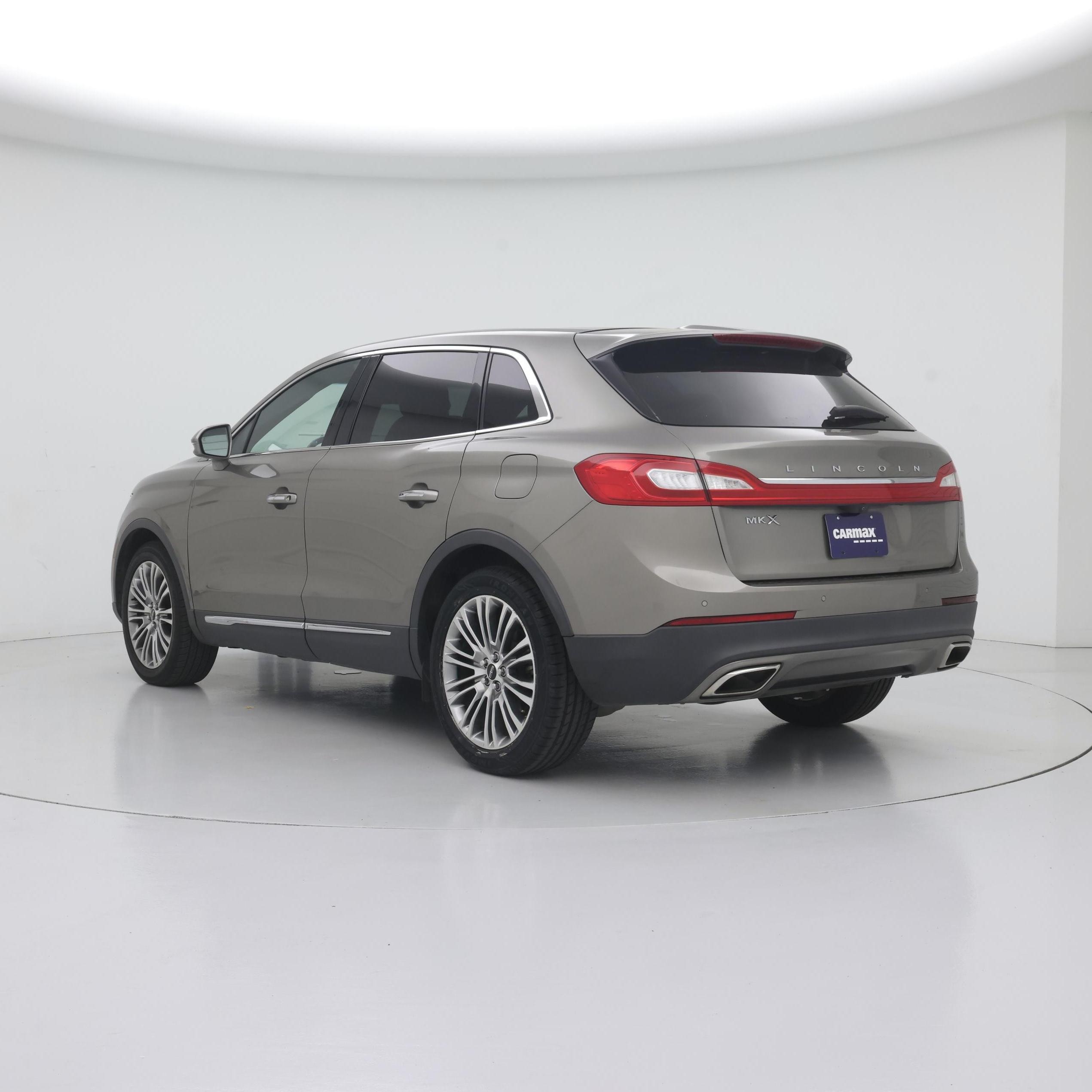 Thumbnail: 2017 Lincoln MKX - 2
