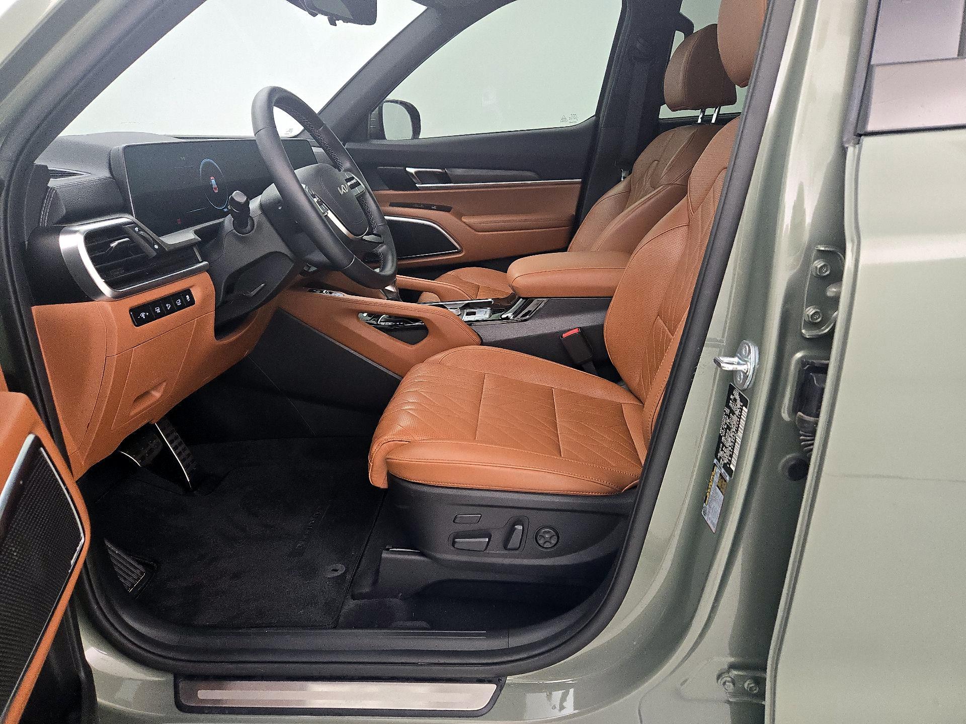 Thumbnail: 2024 Kia Telluride - 11