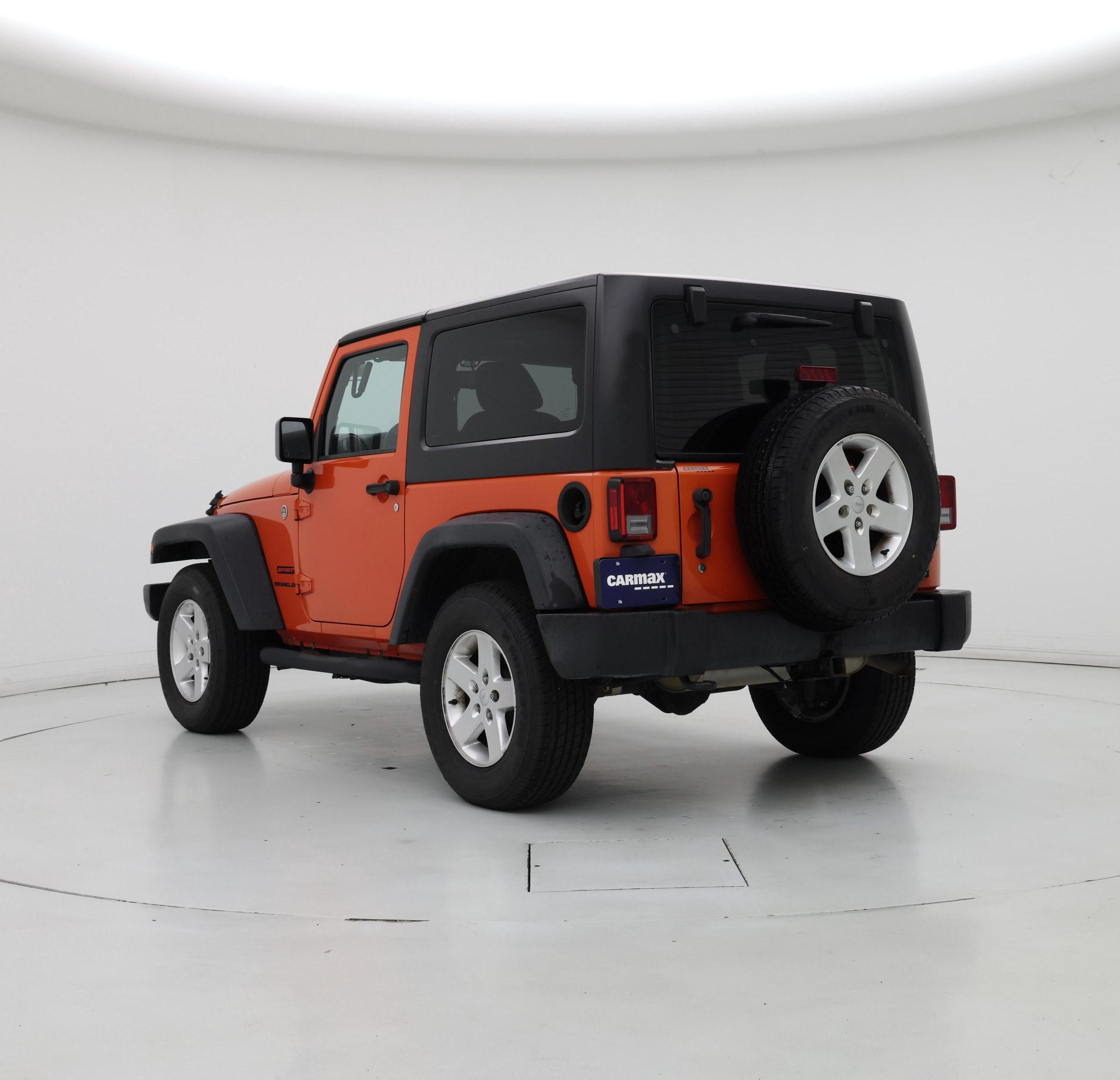 Thumbnail: 2015 Jeep Wrangler - 2