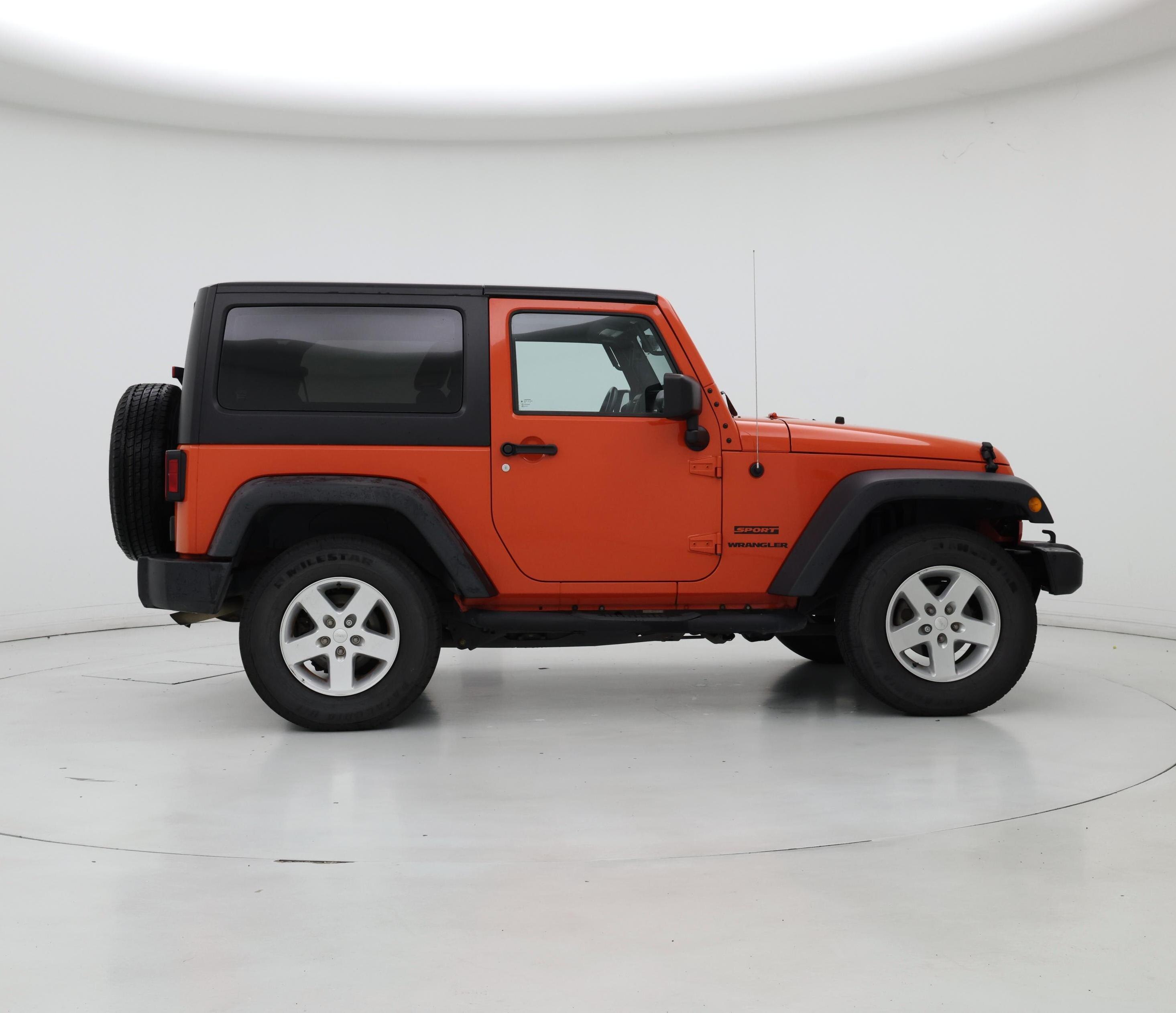 Thumbnail: 2015 Jeep Wrangler - 7