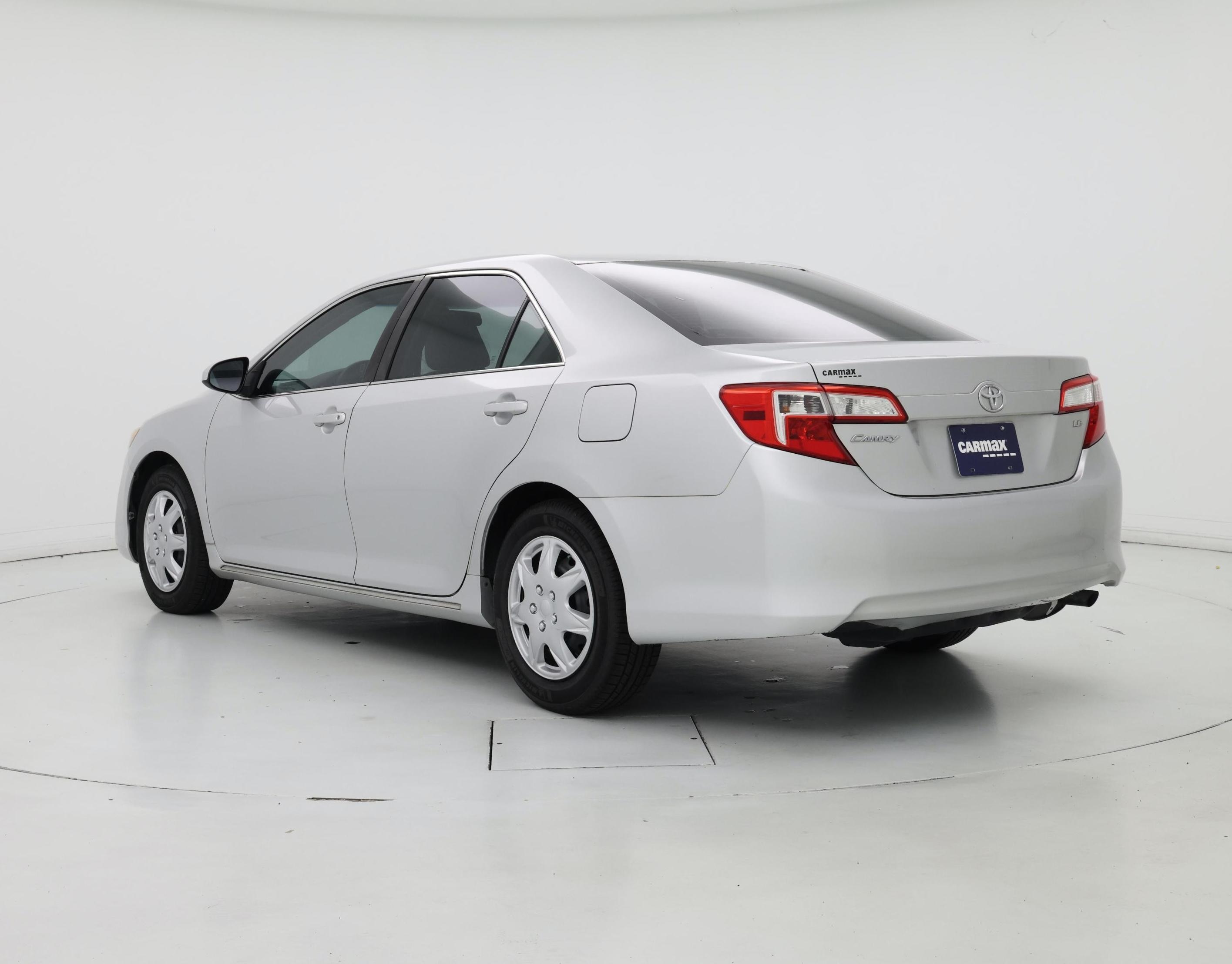Thumbnail: 2014 Toyota Camry - 2