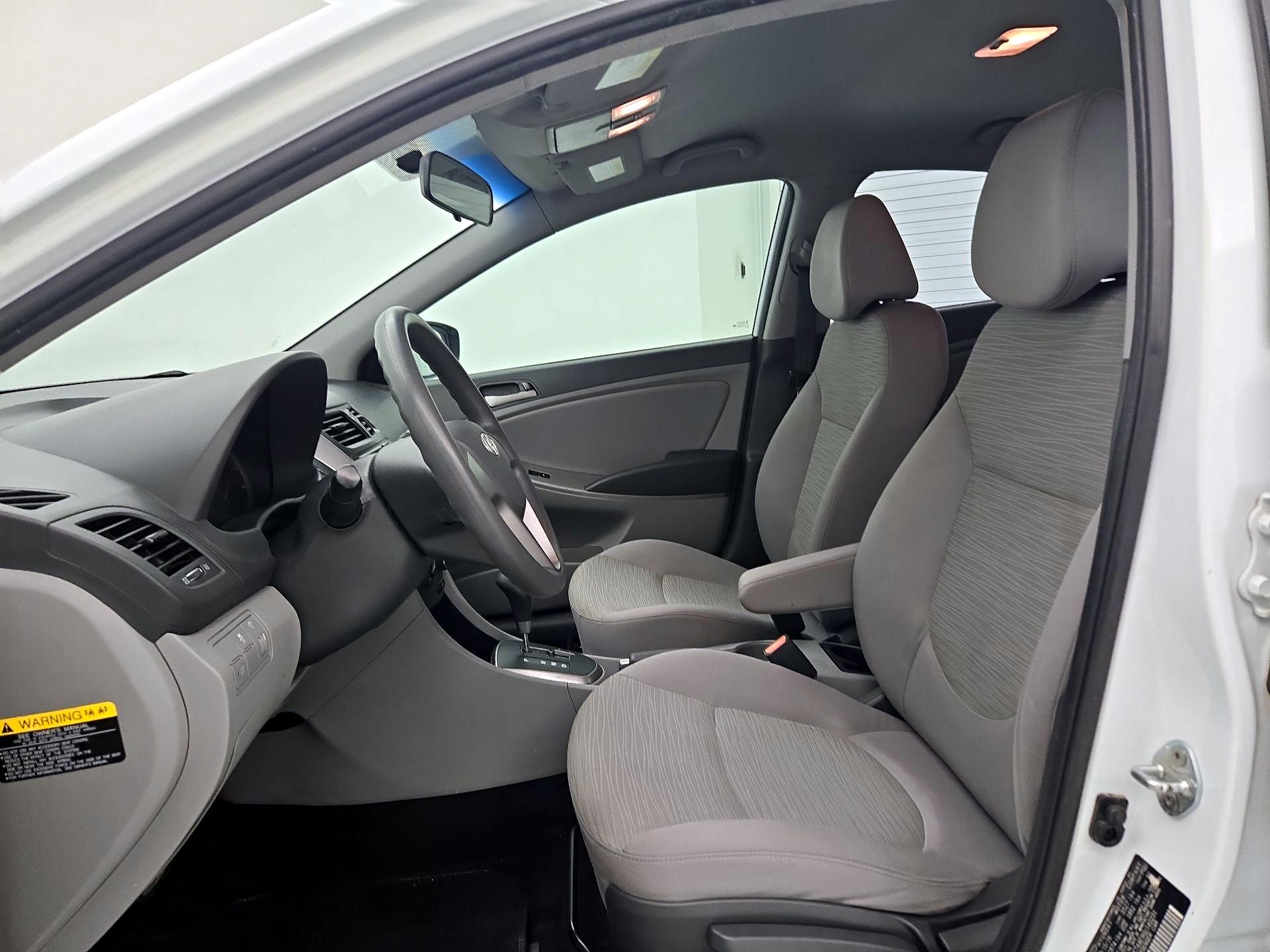 Thumbnail: 2016 Hyundai Accent - 11