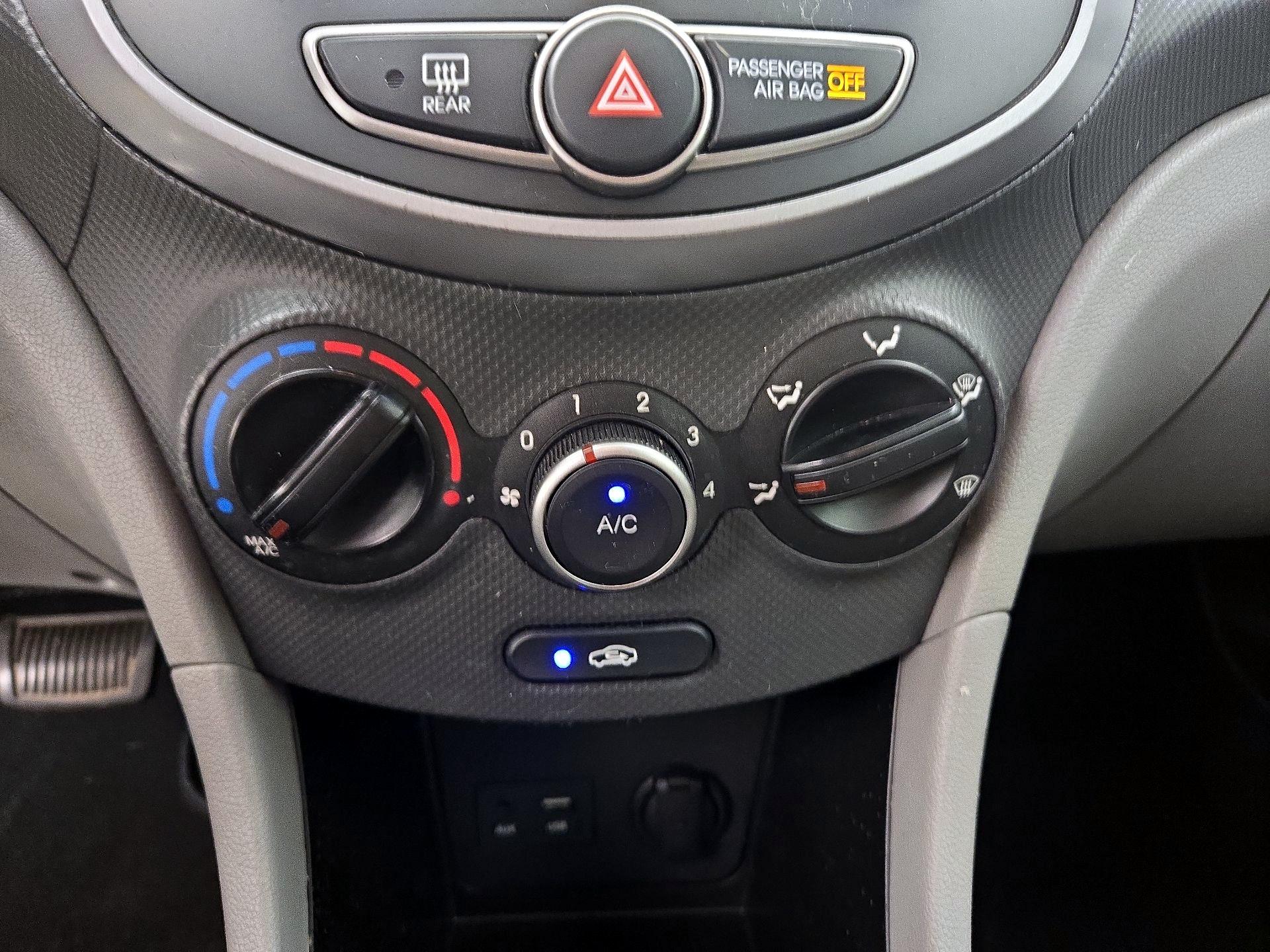 Thumbnail: 2016 Hyundai Accent - 15