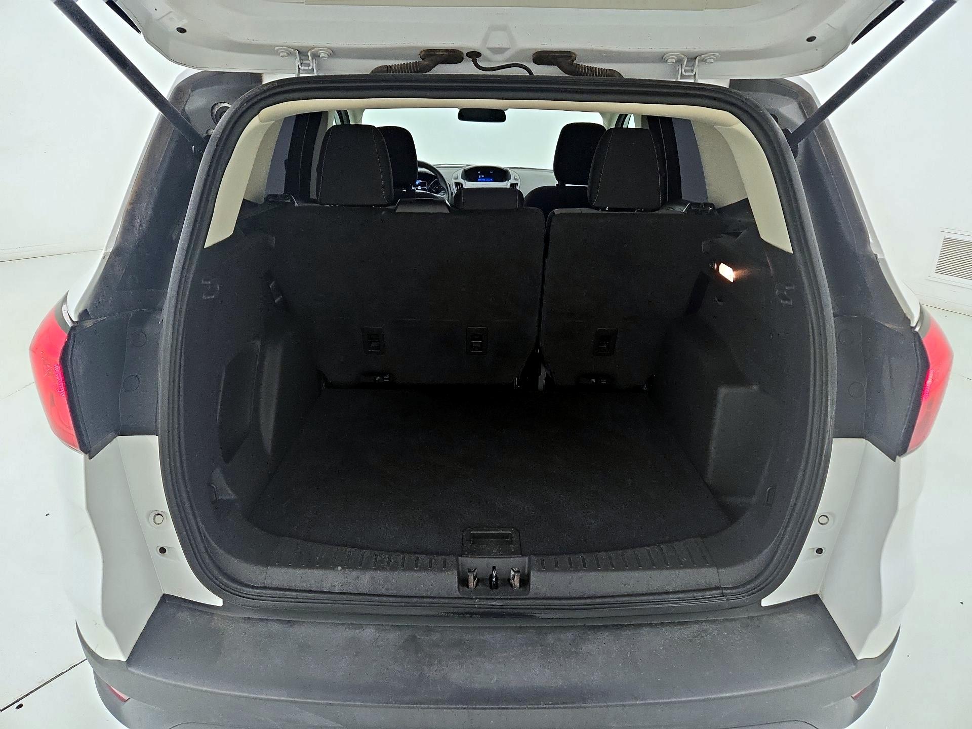Thumbnail: 2019 Ford Escape - 20