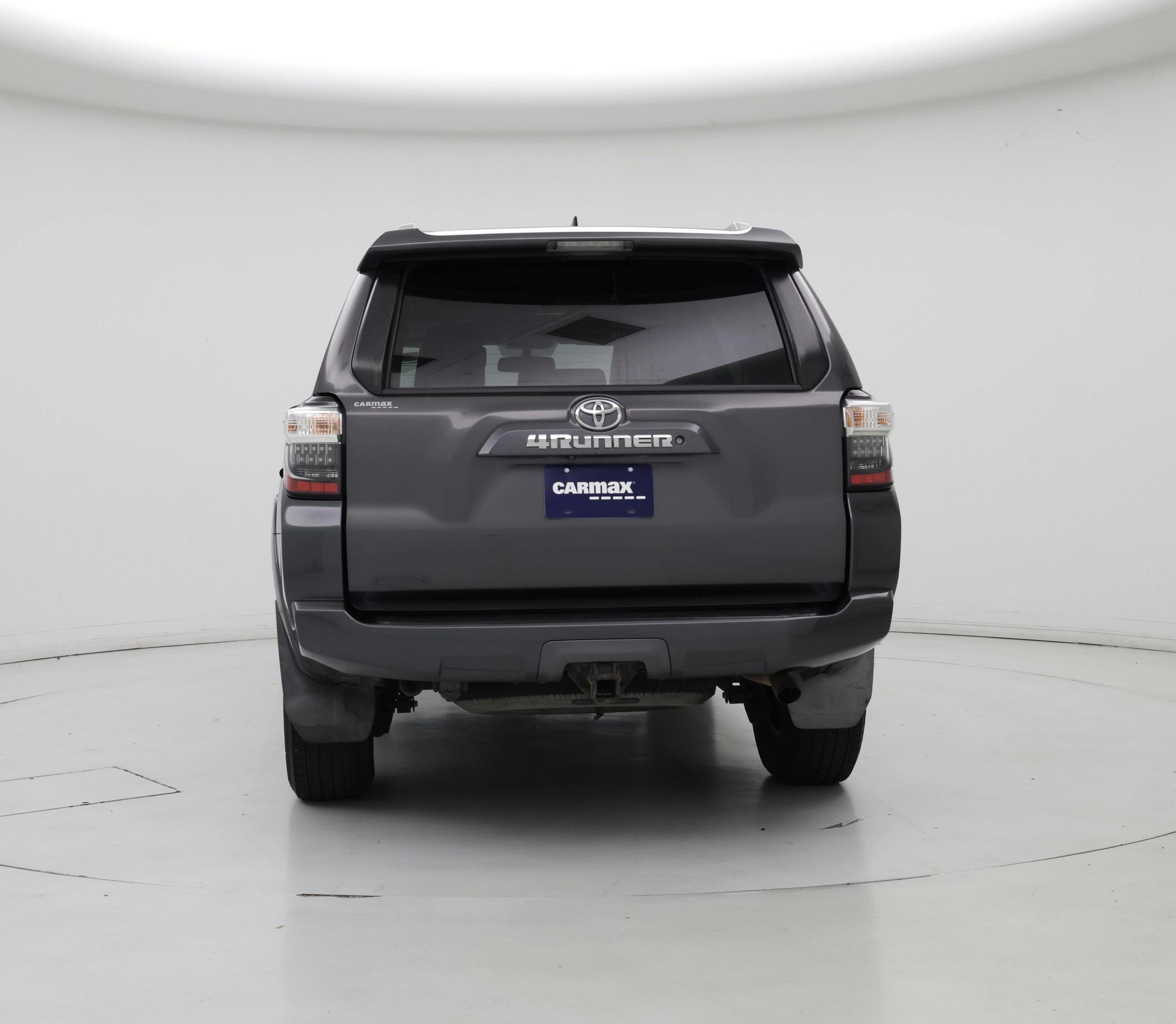Thumbnail: 2016 Toyota 4Runner - 6