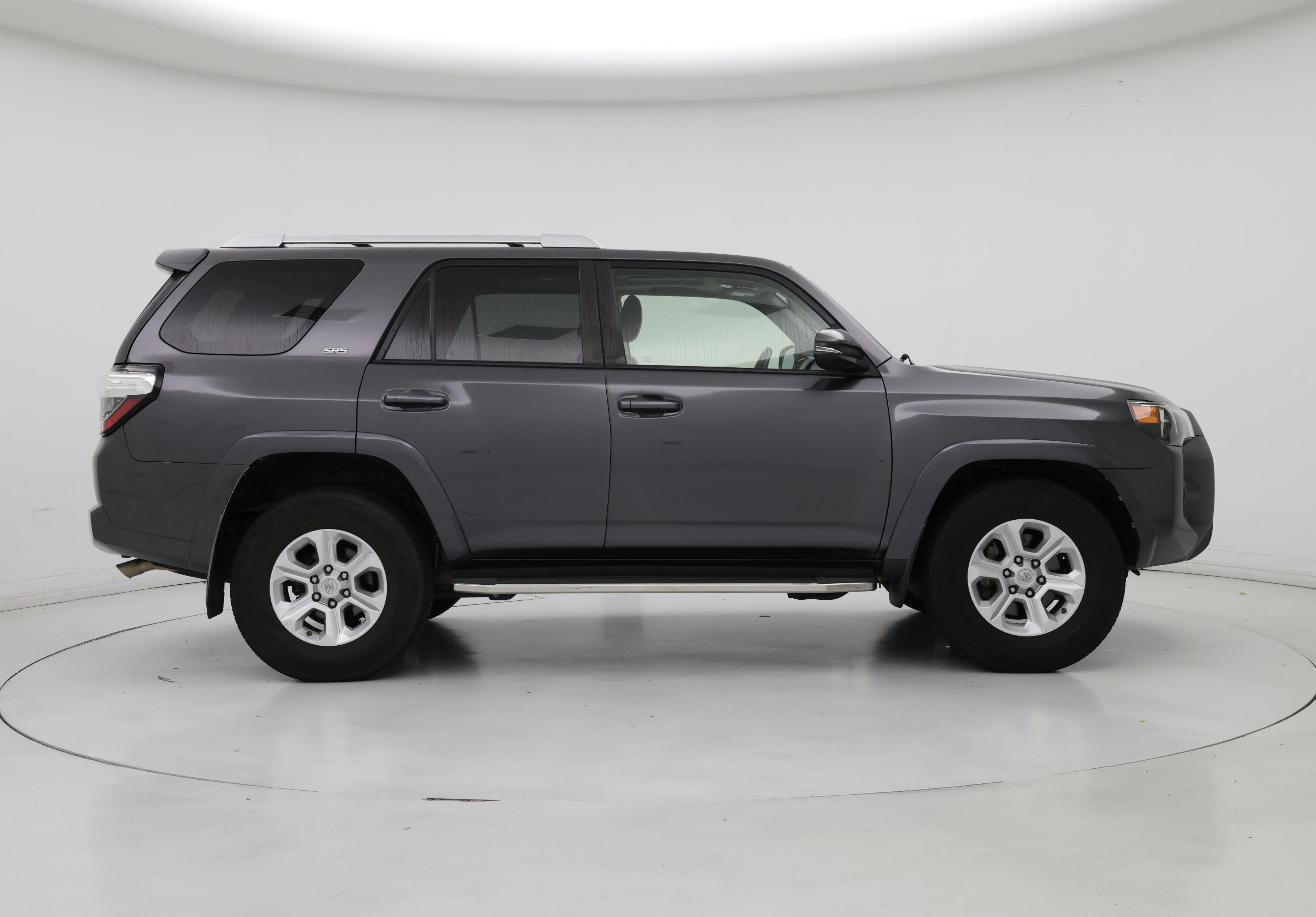 Thumbnail: 2016 Toyota 4Runner - 7