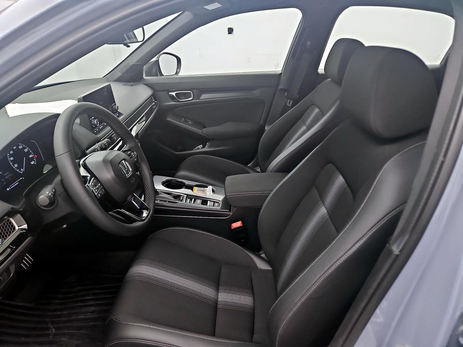 Thumbnail: 2024 Honda Civic - 11