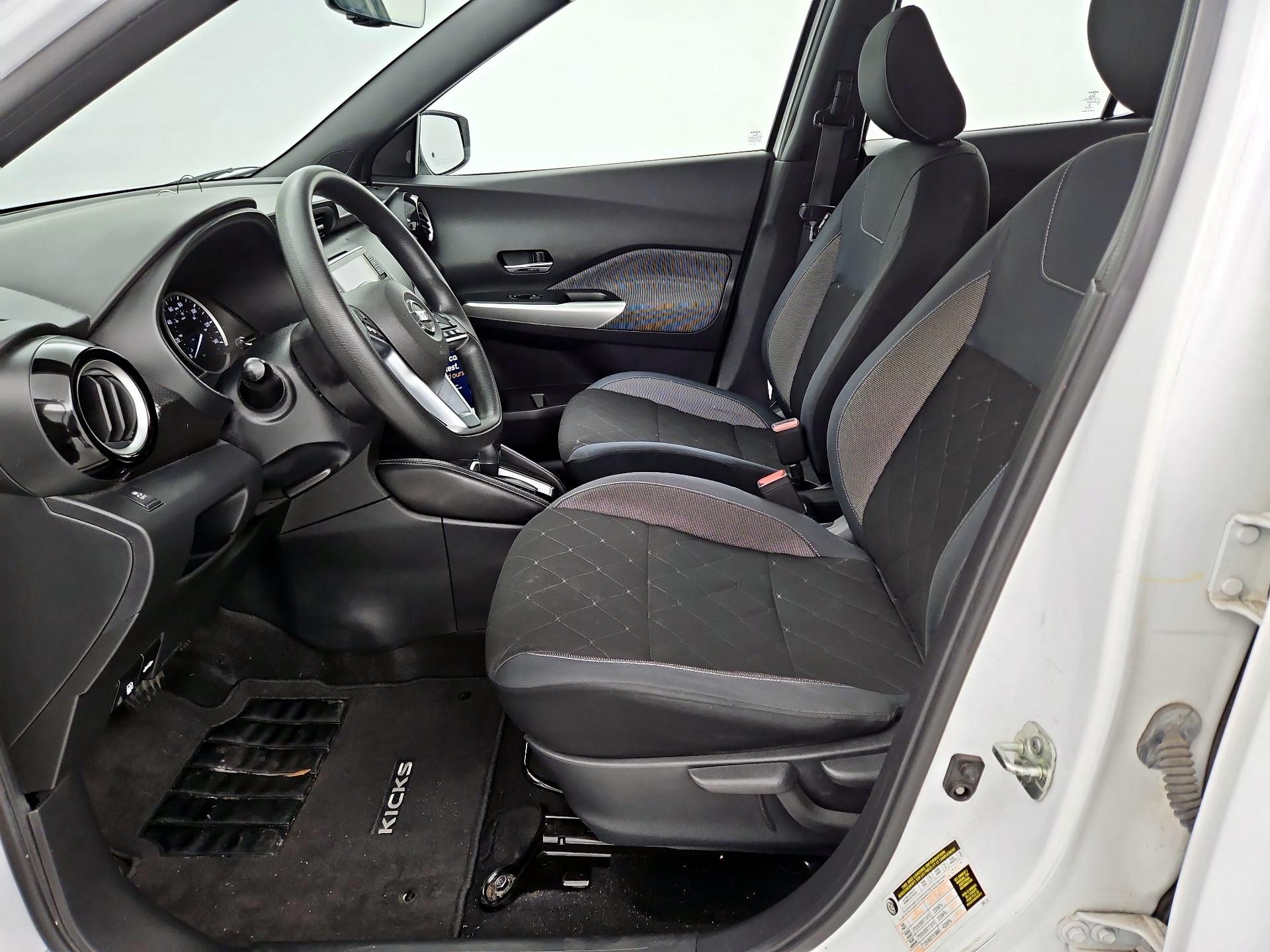 Thumbnail: 2019 Nissan Kicks - 11