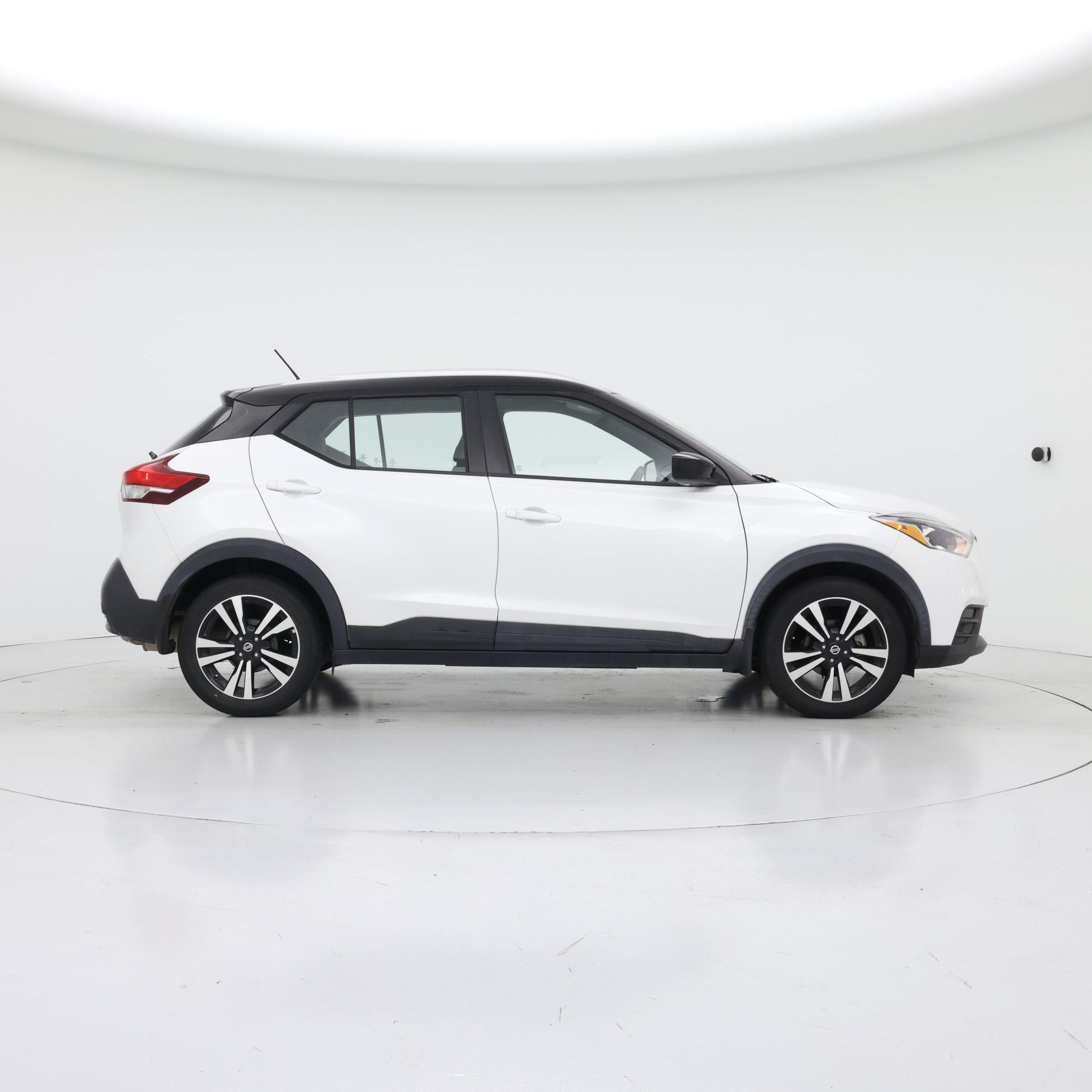 Thumbnail: 2019 Nissan Kicks - 7