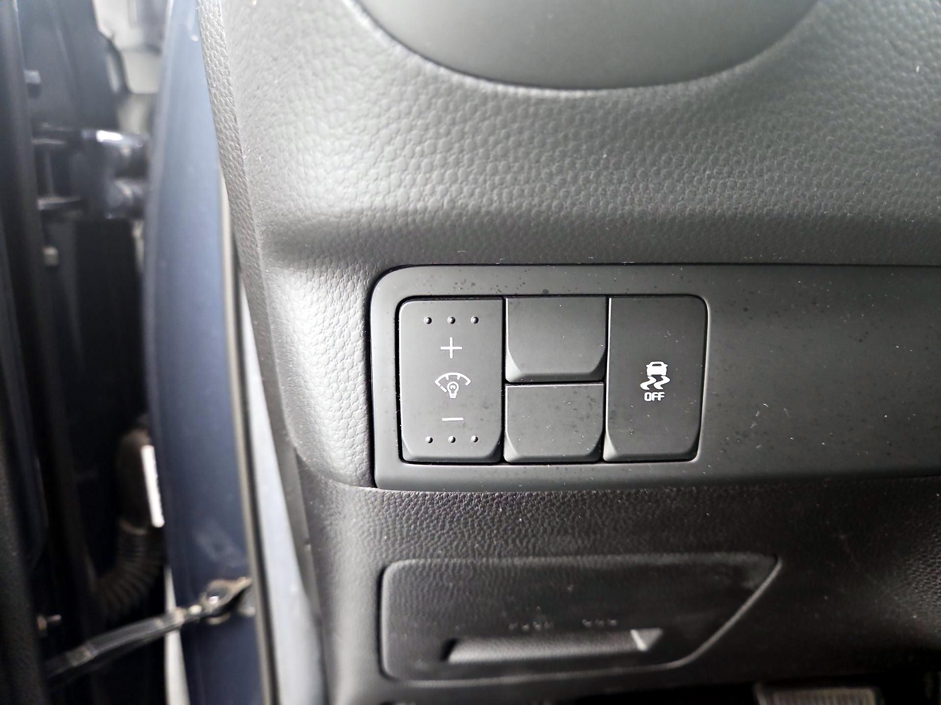Thumbnail: 2016 Kia Soul - 13