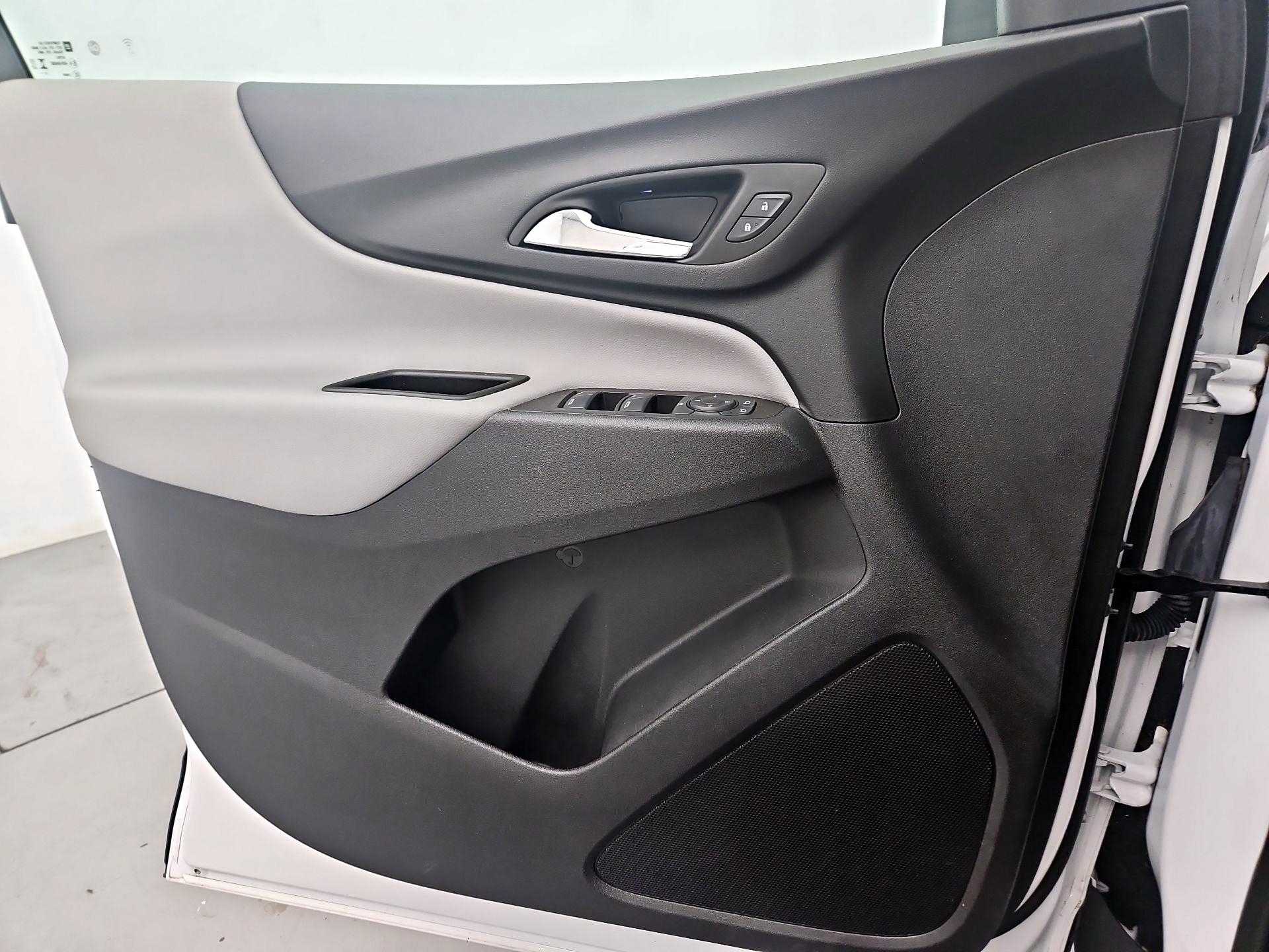 Thumbnail: 2024 Chevrolet Equinox - 12
