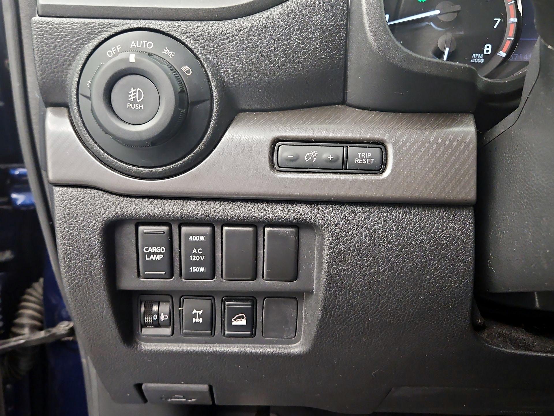 Thumbnail: 2022 Nissan Titan - 13