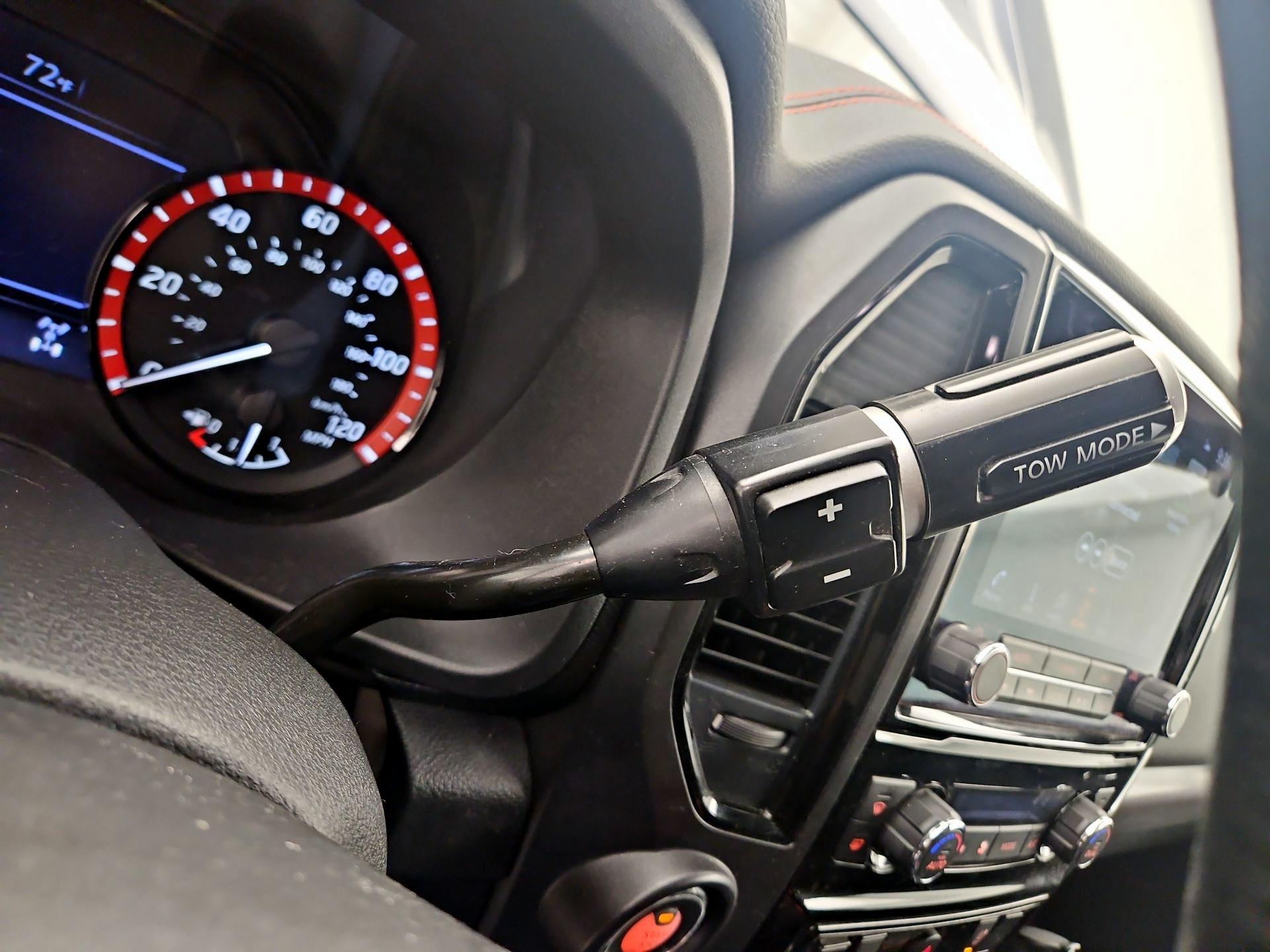 Thumbnail: 2022 Nissan Titan - 17