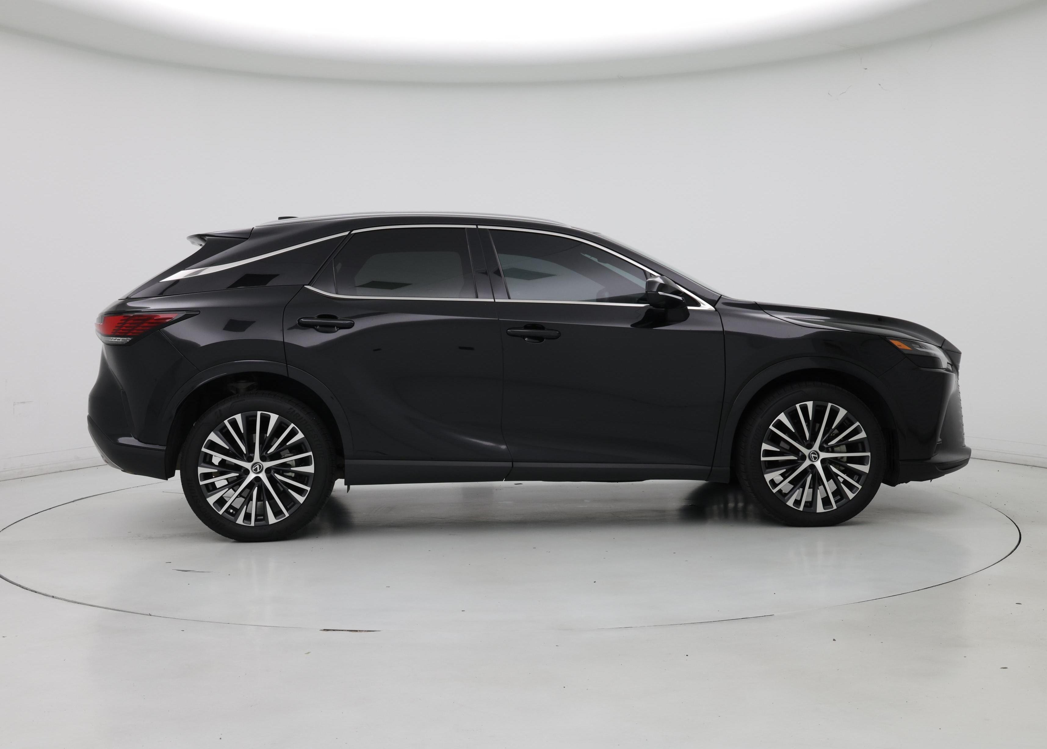 Thumbnail: 2023 Lexus RX - 7