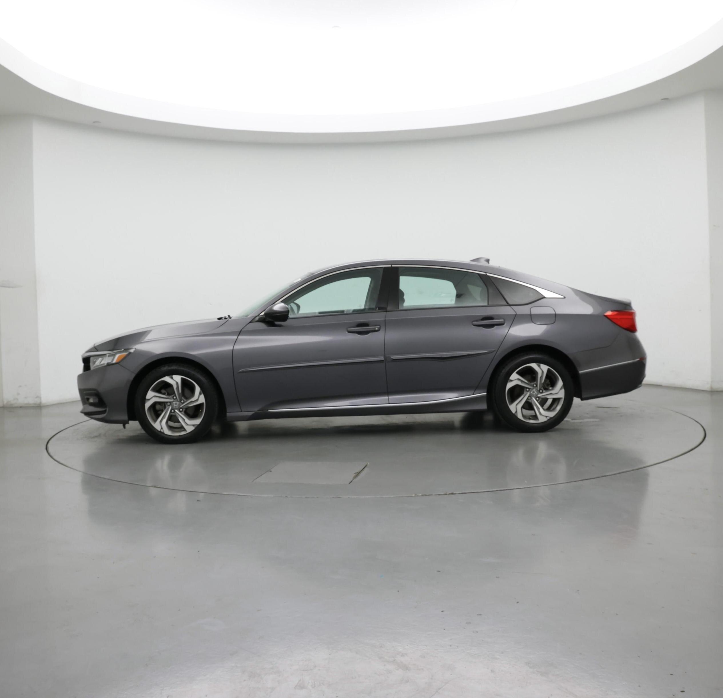 Thumbnail: 2019 Honda Accord - 3