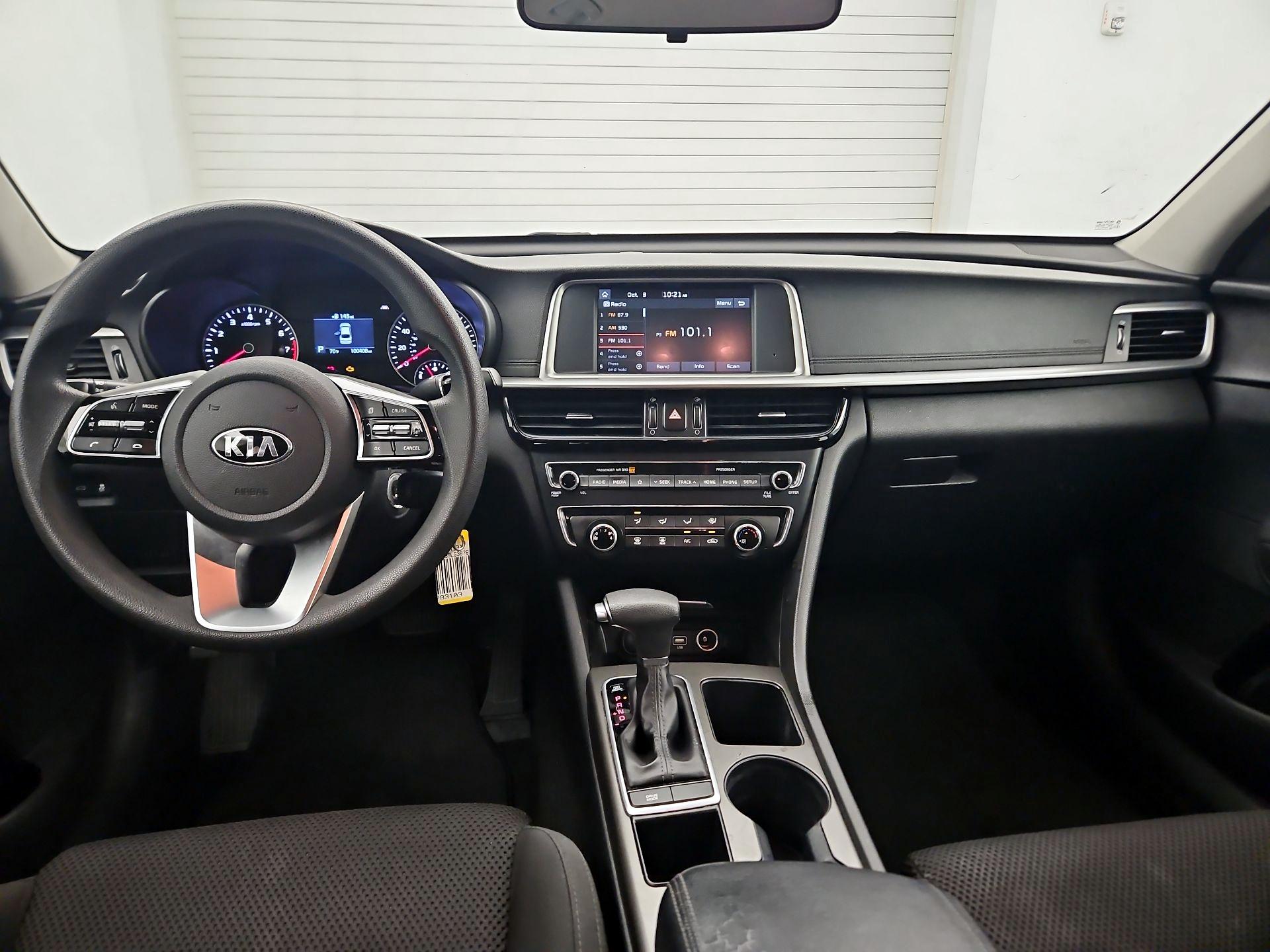 Thumbnail: 2020 Kia Optima - 9