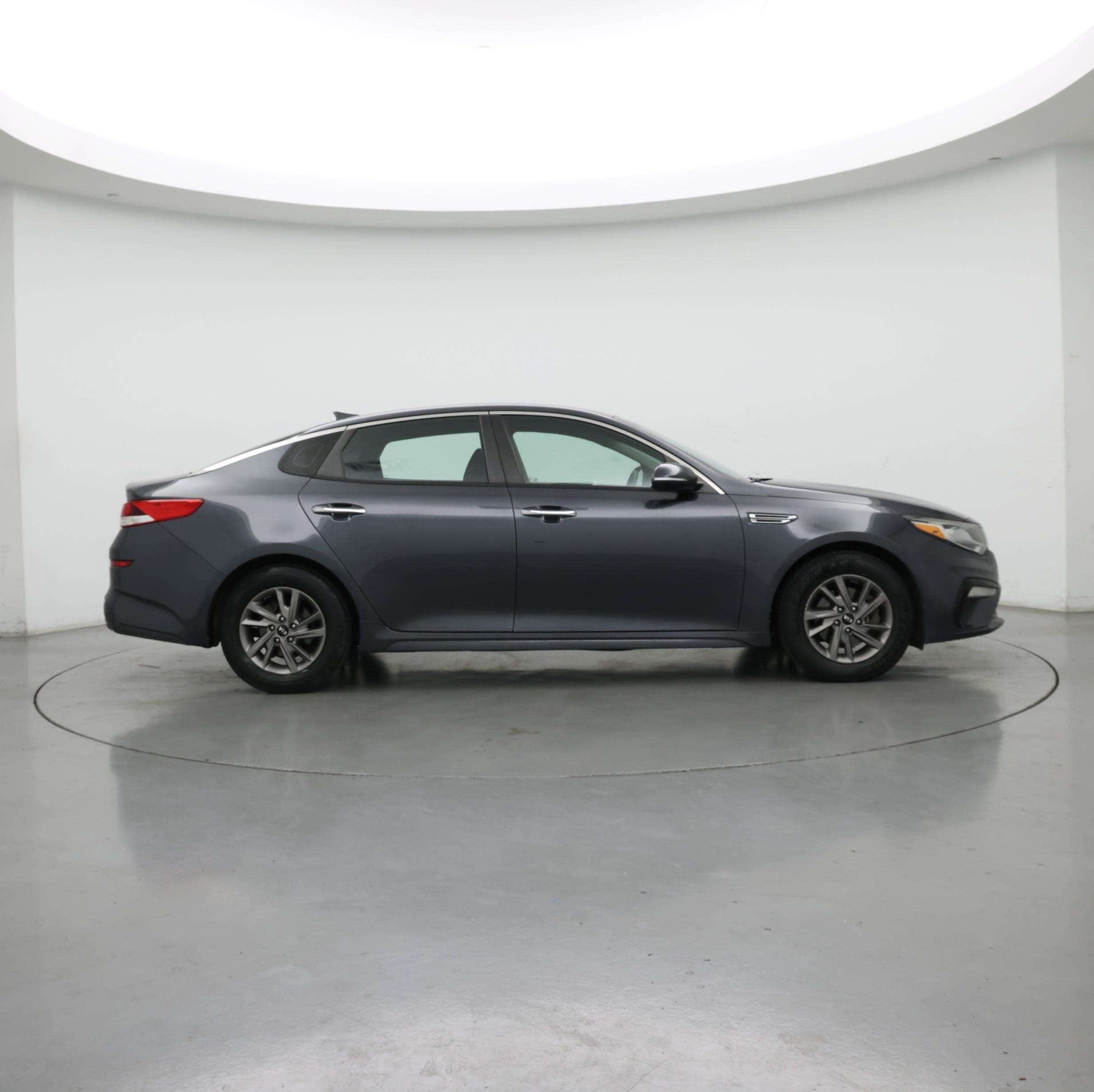 Thumbnail: 2020 Kia Optima - 7