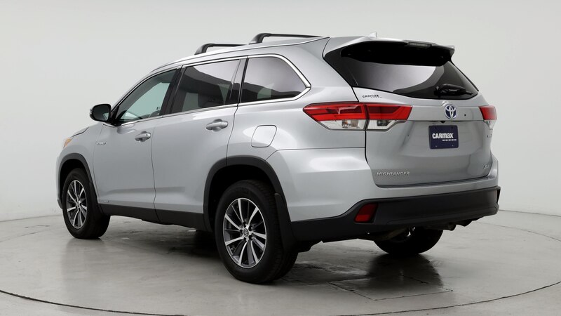 2019 Toyota Highlander XLE 2