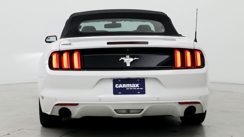 2015 Ford Mustang  6