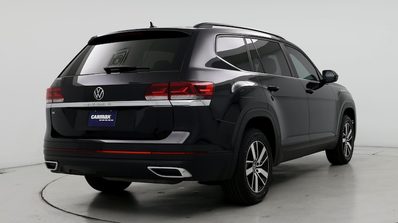 2022 Volkswagen Atlas SE 8